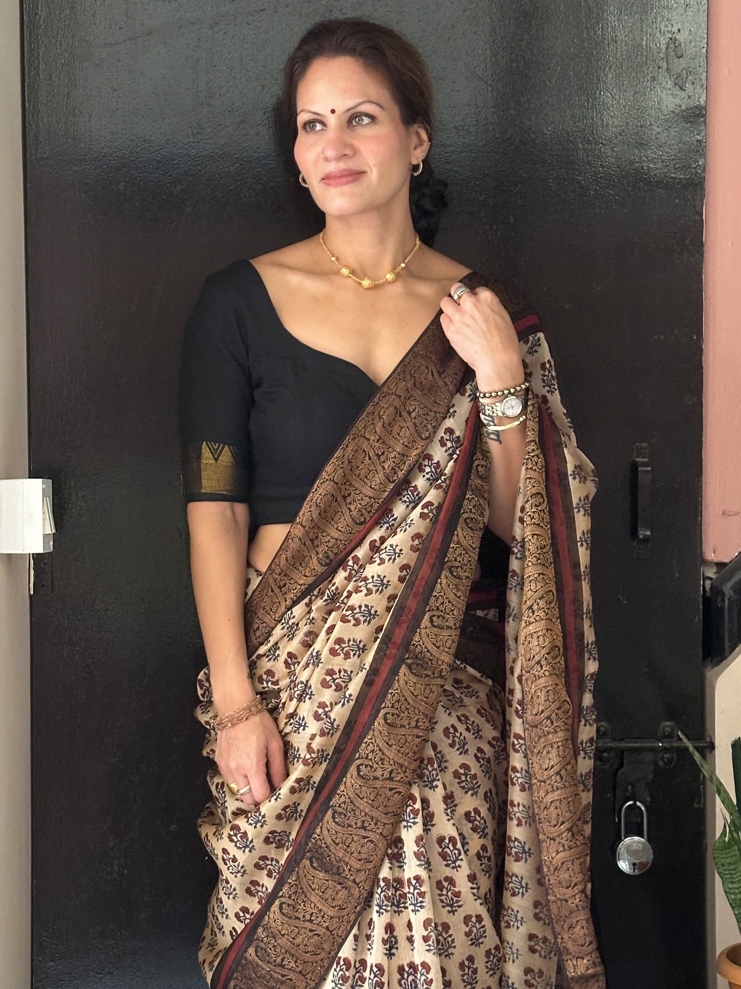 Cream Sanganeri Handblock Printed Chanderi Silk Saree with Zari Woven Border