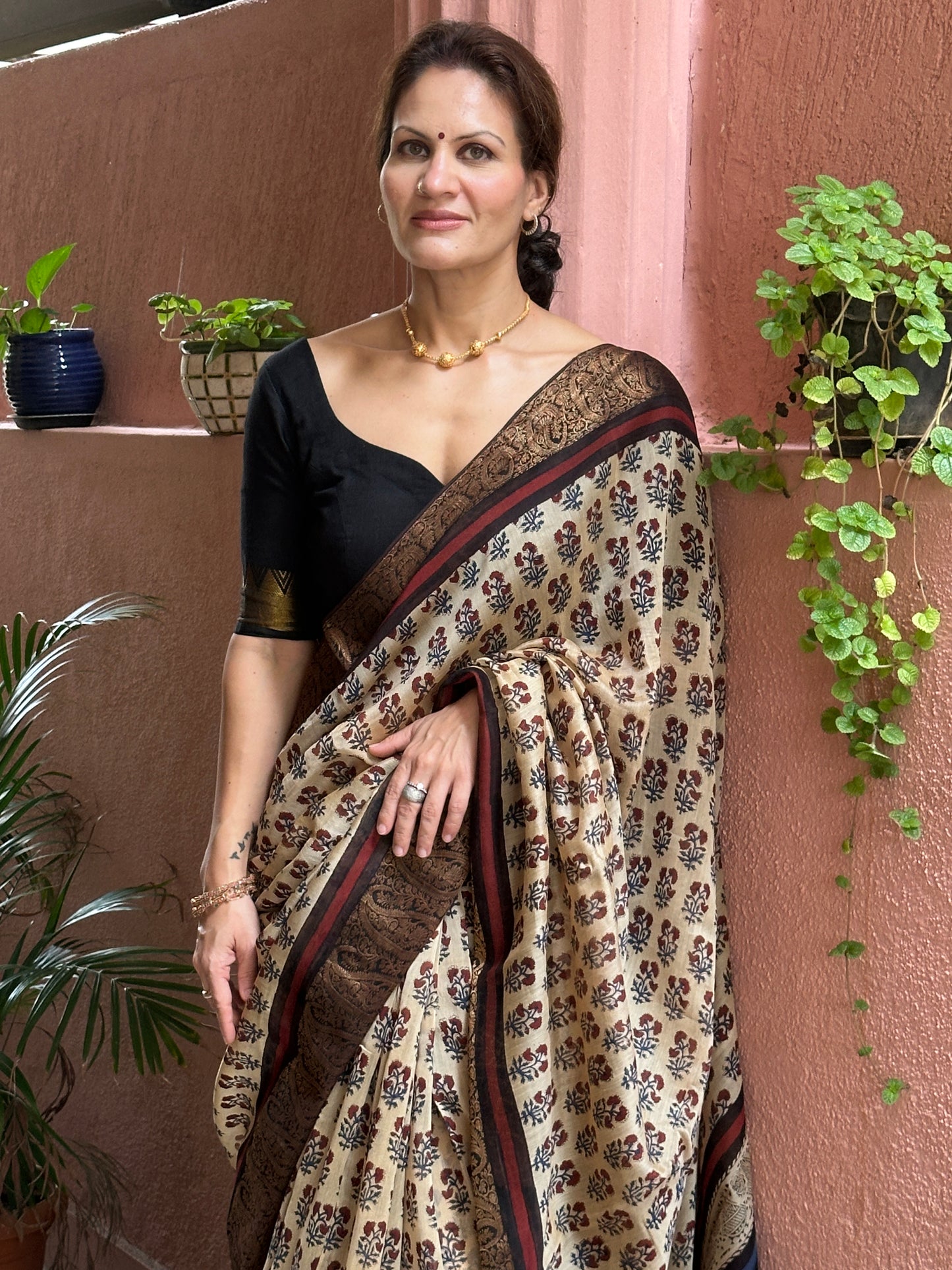 Cream Sanganeri Handblock Printed Chanderi Silk Saree with Zari Woven Border
