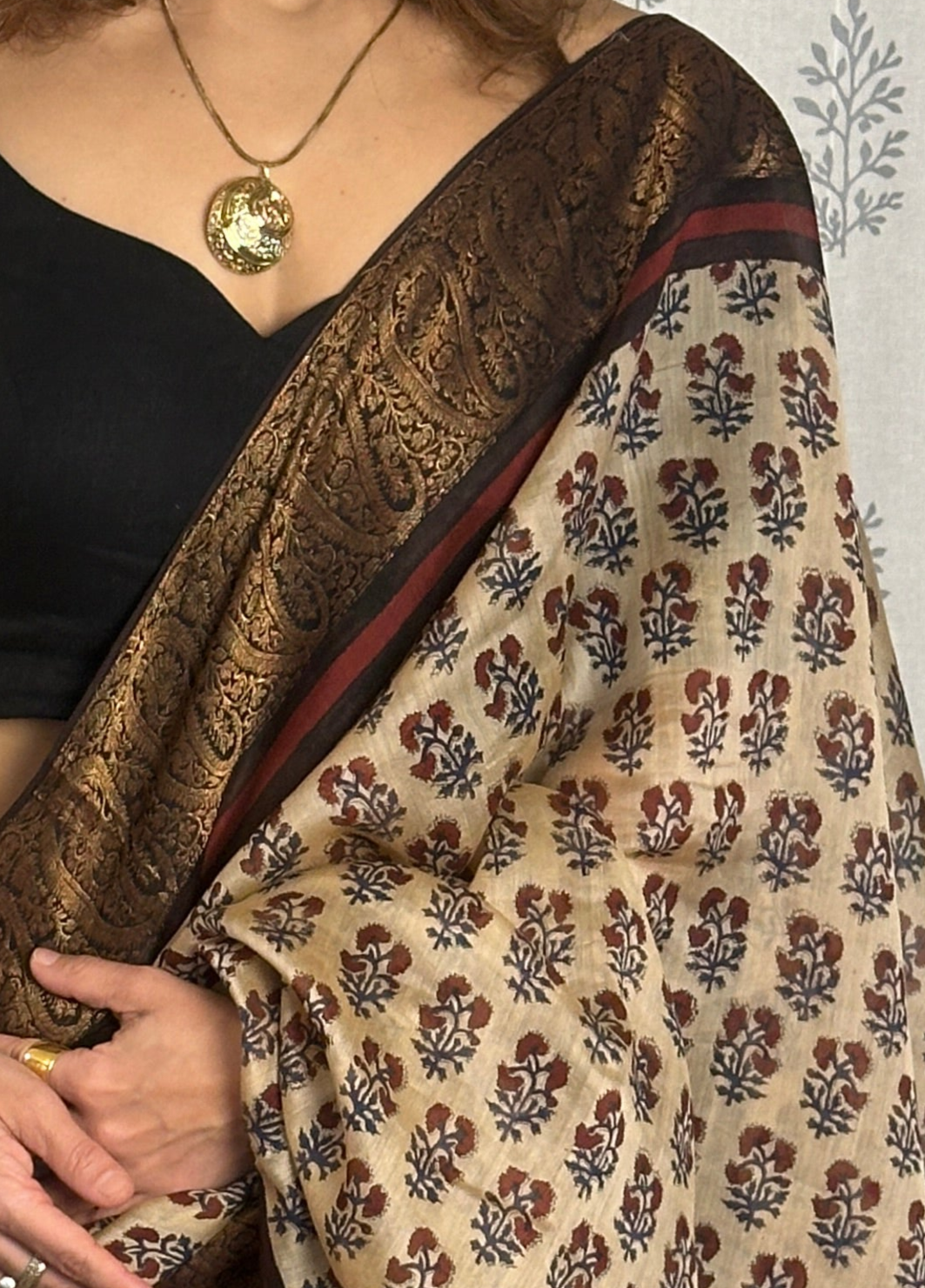 Cream Sanganeri Handblock Printed Chanderi Silk Saree with Zari Woven Border