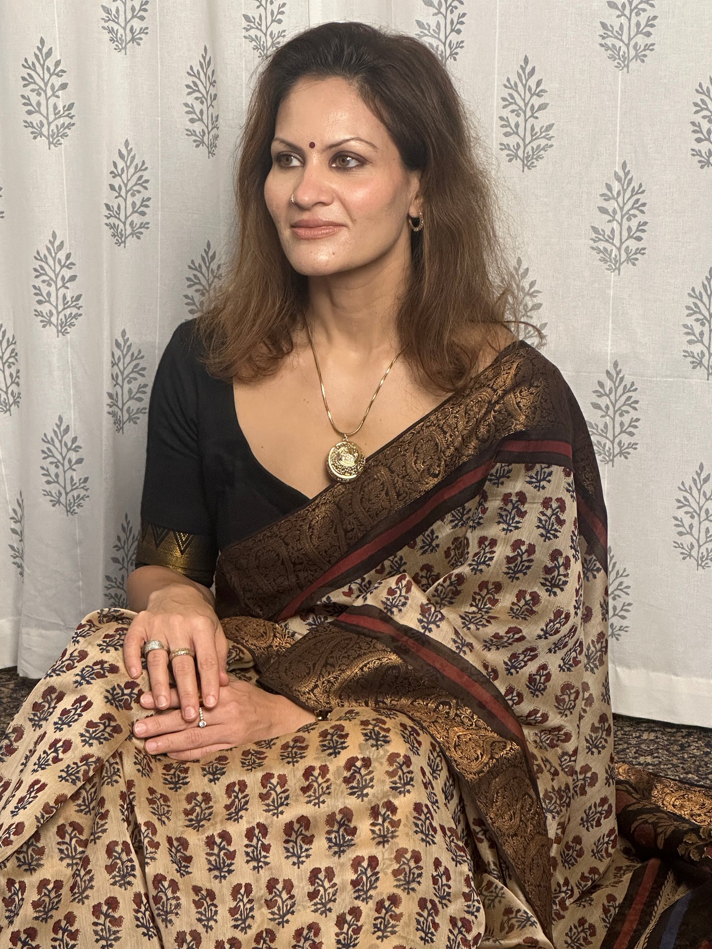 Cream Sanganeri Handblock Printed Chanderi Silk Saree with Zari Woven Border