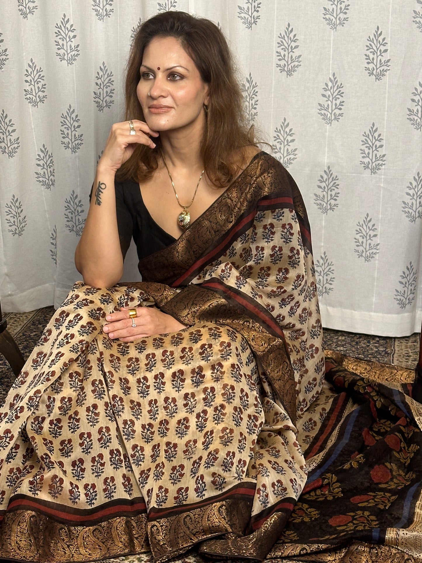 Cream Sanganeri Handblock Printed Chanderi Silk Saree with Zari Woven Border