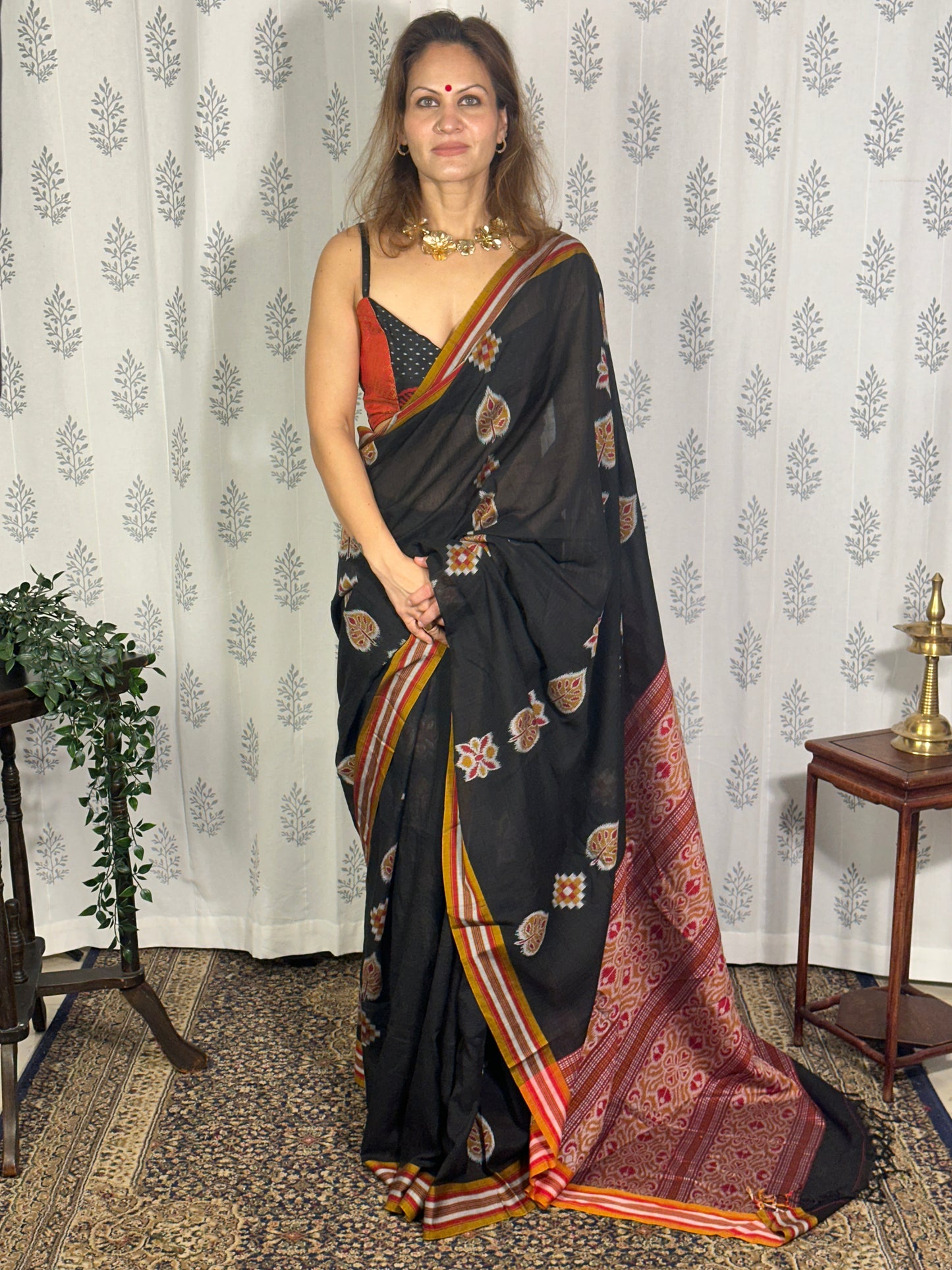Black Mercerised Soft Cotton Sambhalpuri Weaving Jamdani Saree