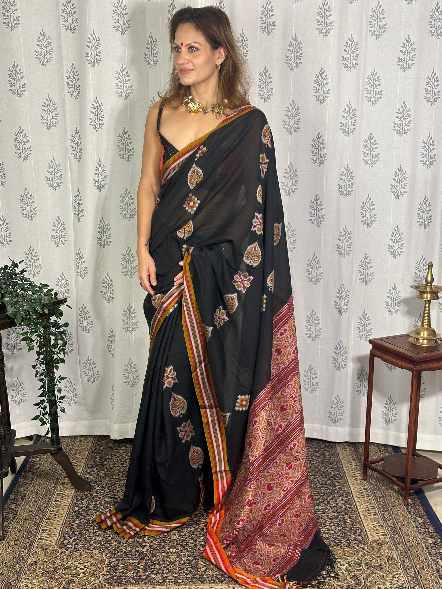 Black Mercerised Soft Cotton Sambhalpuri Weaving Jamdani Saree
