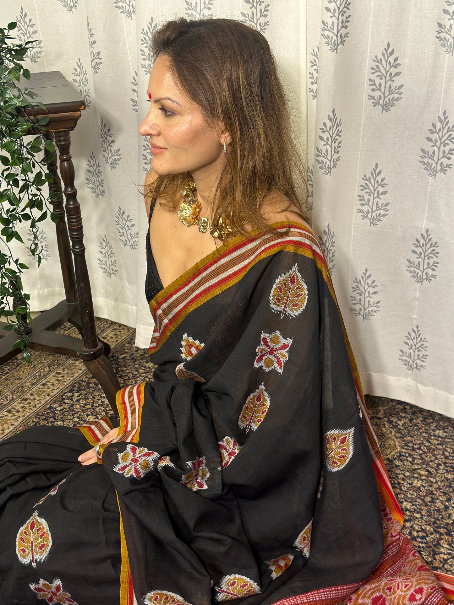 Black Mercerised Soft Cotton Sambhalpuri Weaving Jamdani Saree
