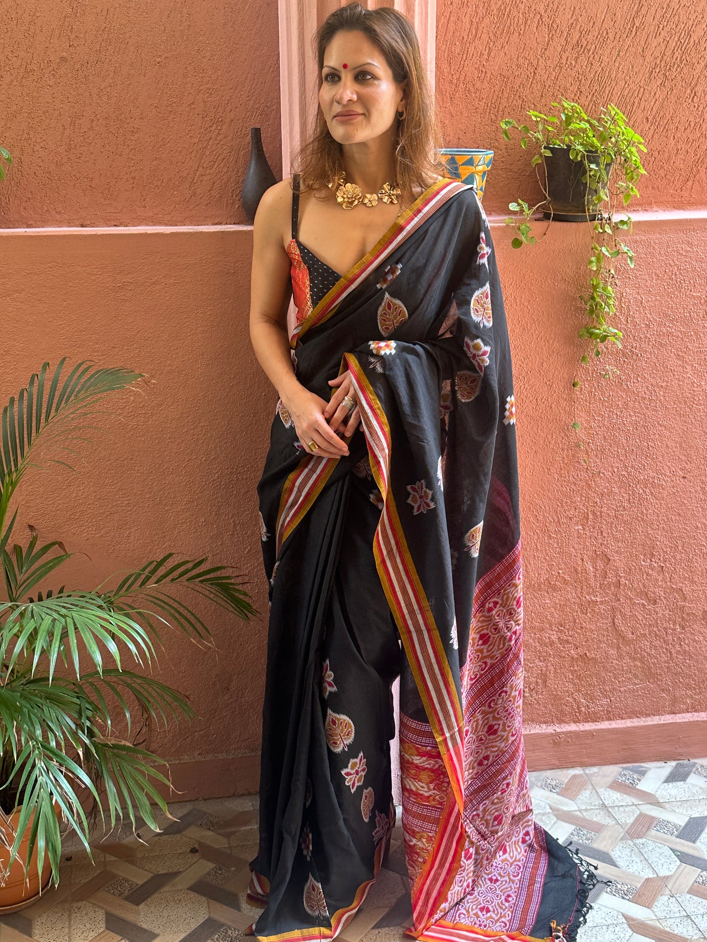 Black Mercerised Soft Cotton Sambhalpuri Weaving Jamdani Saree