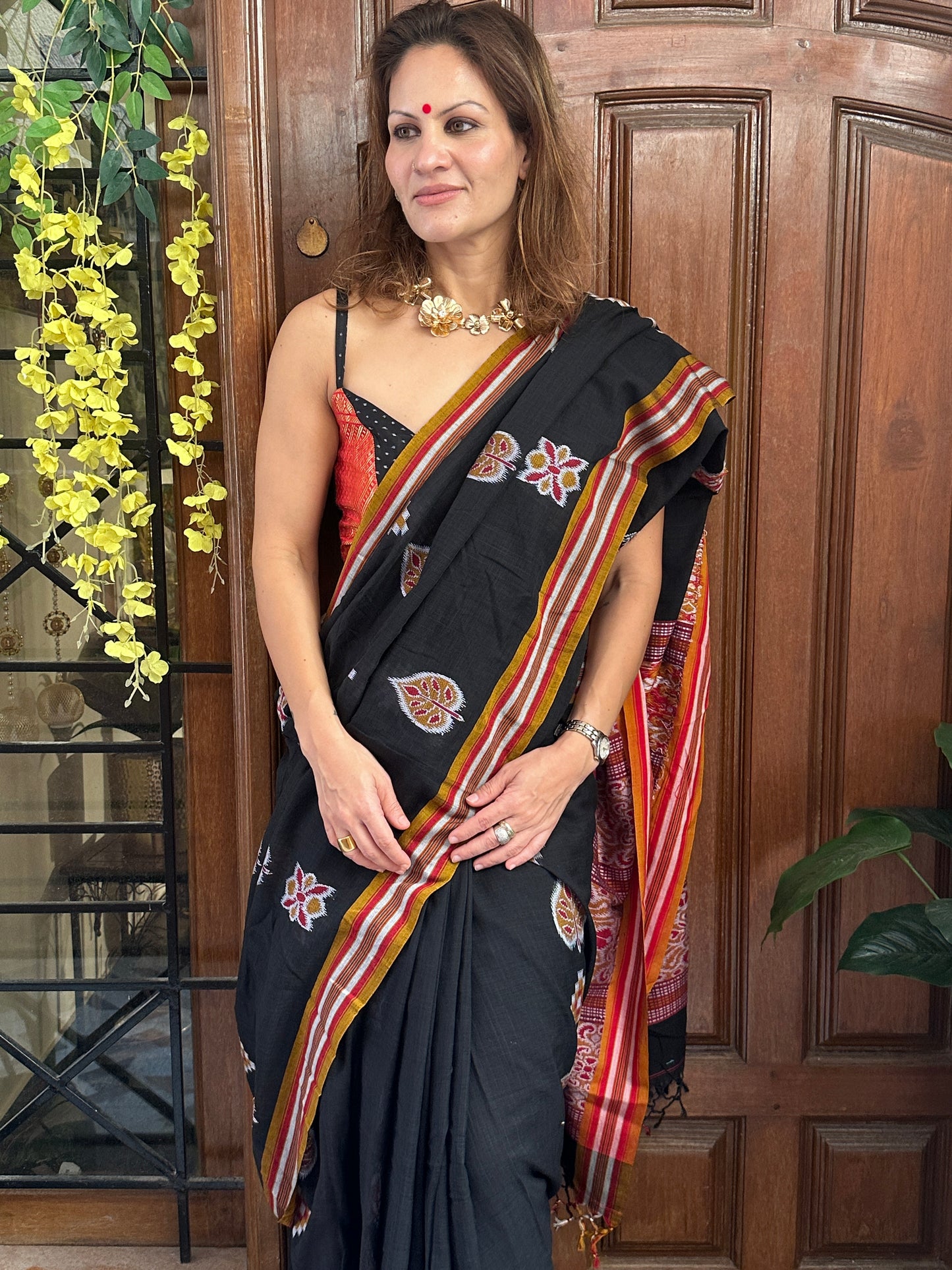 Black Mercerised Soft Cotton Sambhalpuri Weaving Jamdani Saree