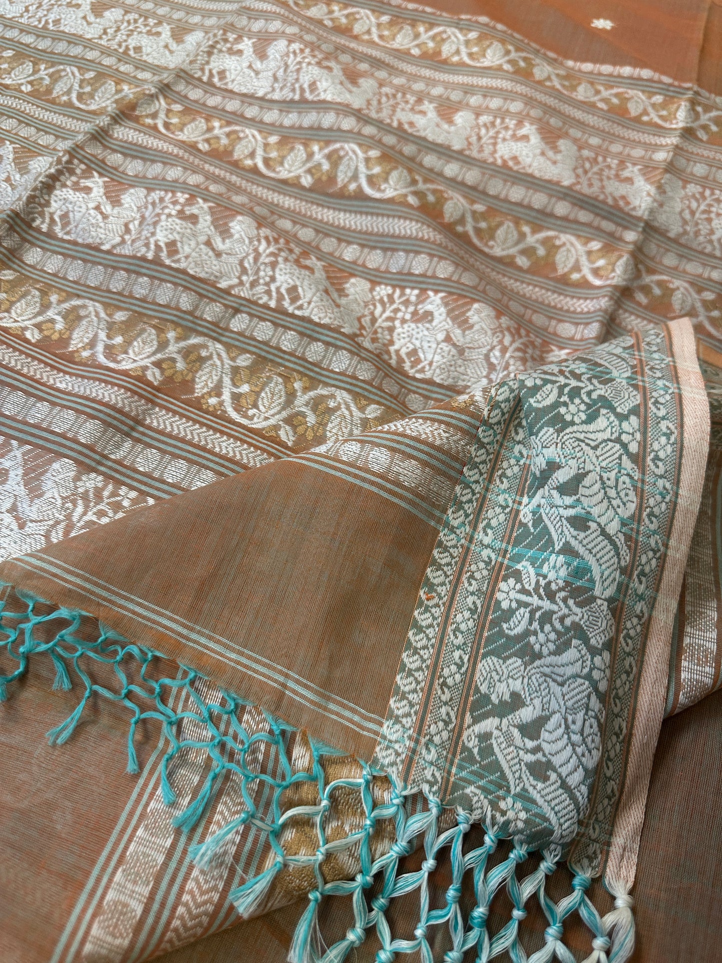 Pale Peachish Brown Pure Cotton Baluchari Saree with Weaving