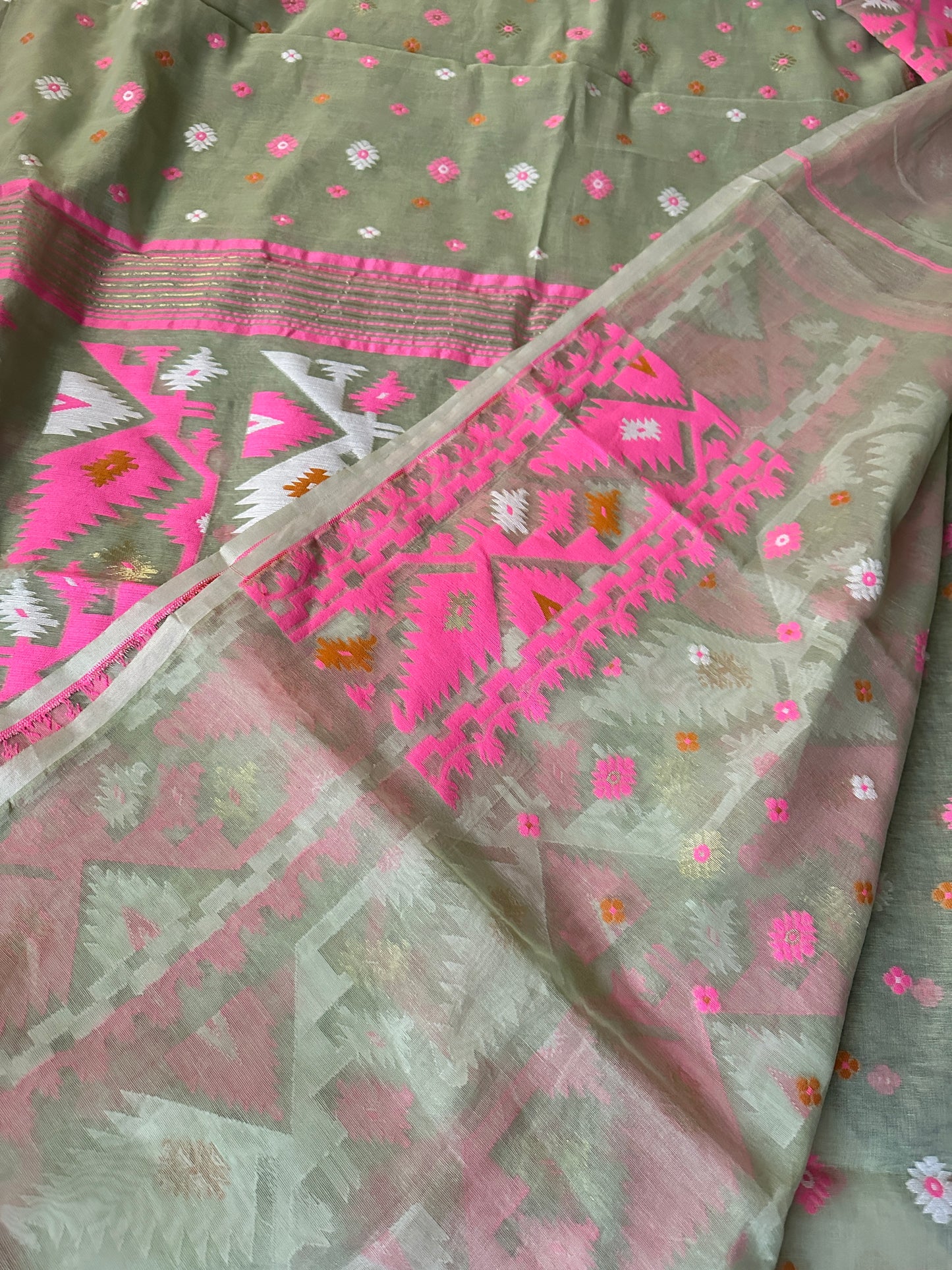 Mint Green & Pink Jacquard Weaving Cotton Silk Jamdani Sari with Zari Work