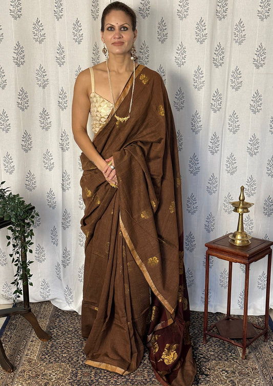 Brown Pure Cotton Jamdani Saree with Intricate Zari Work