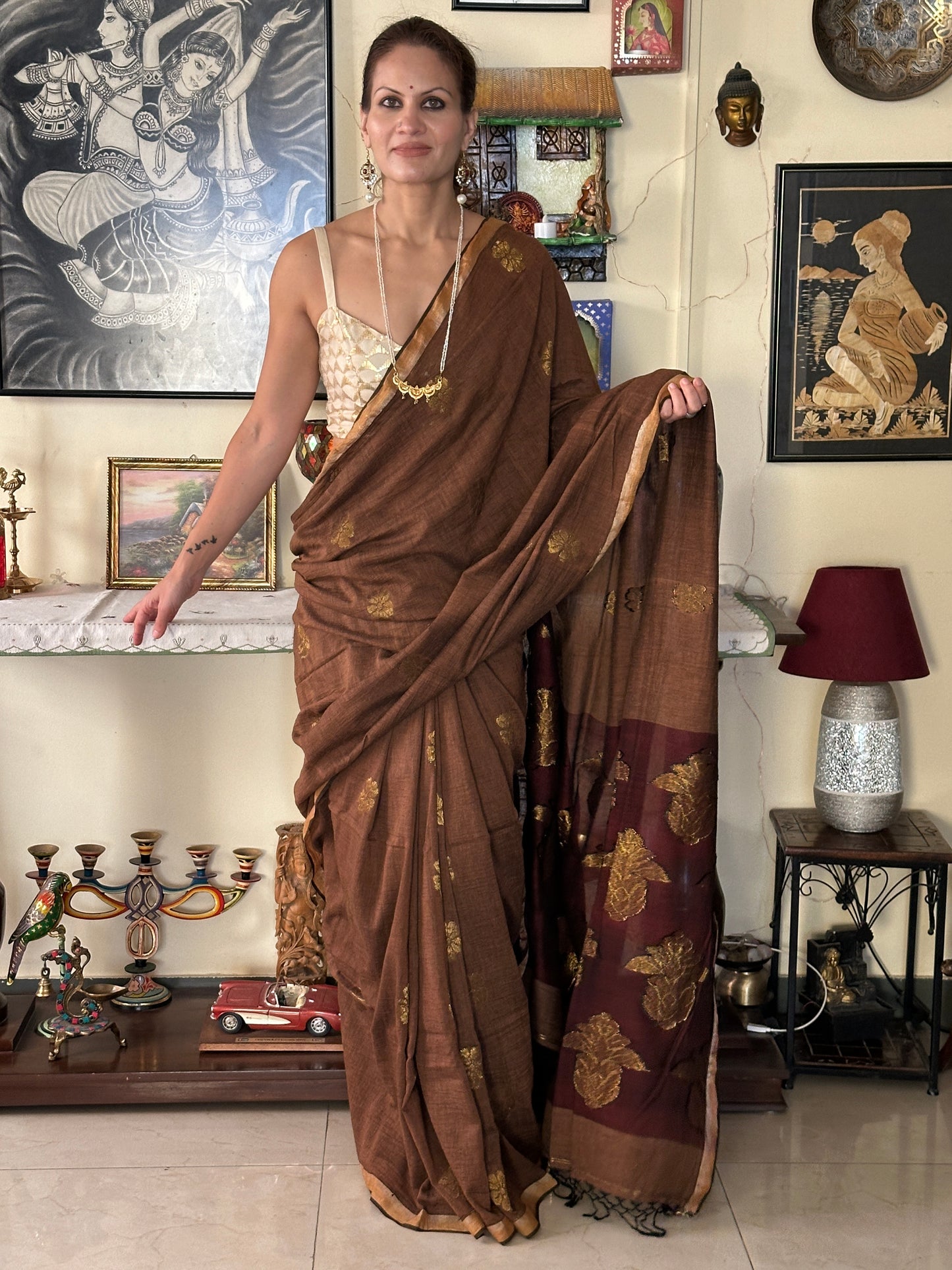 Brown Pure Cotton Jamdani Saree with Intricate Zari Work