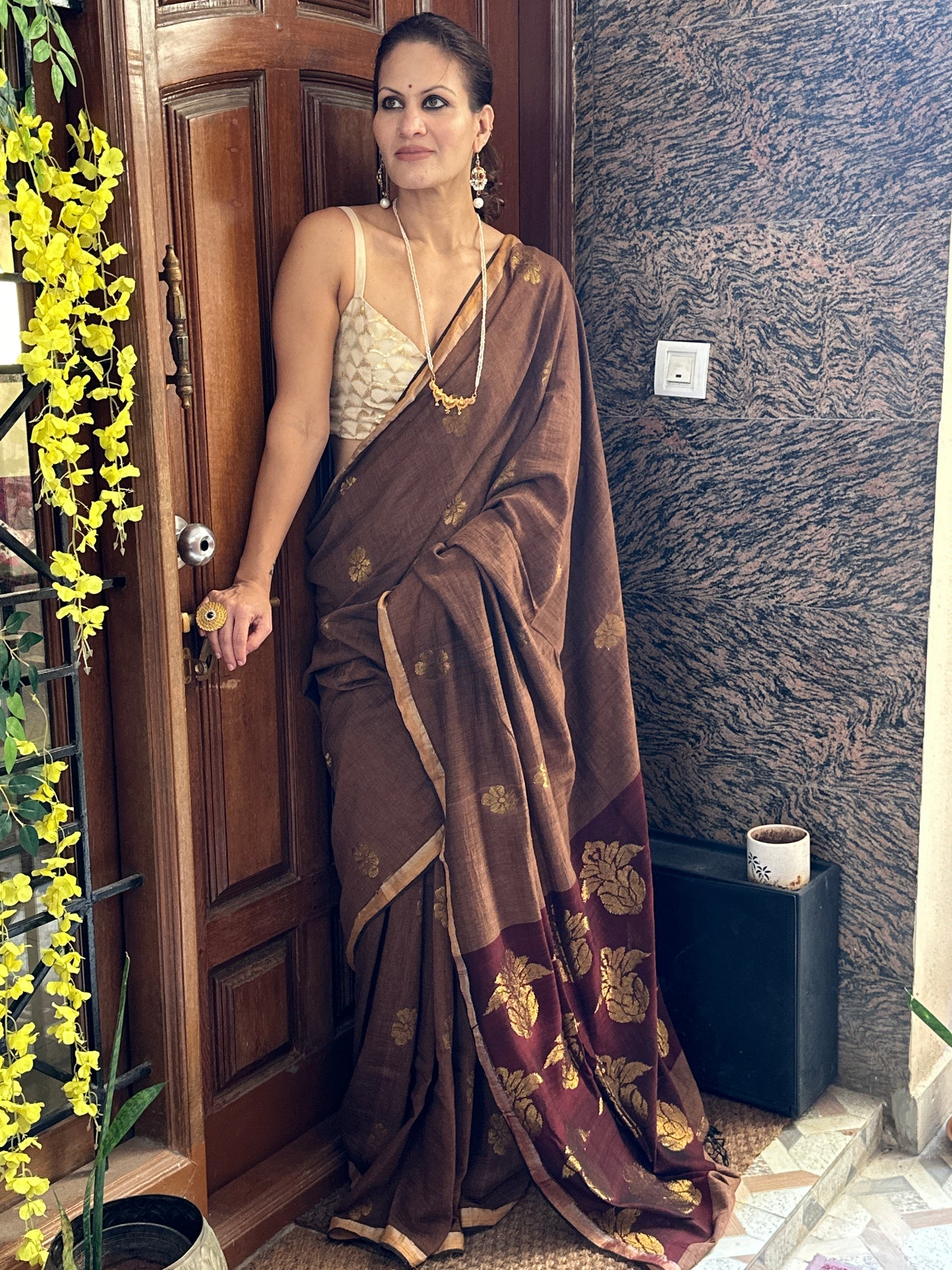 Brown Pure Cotton Jamdani Saree with Intricate Zari Work
