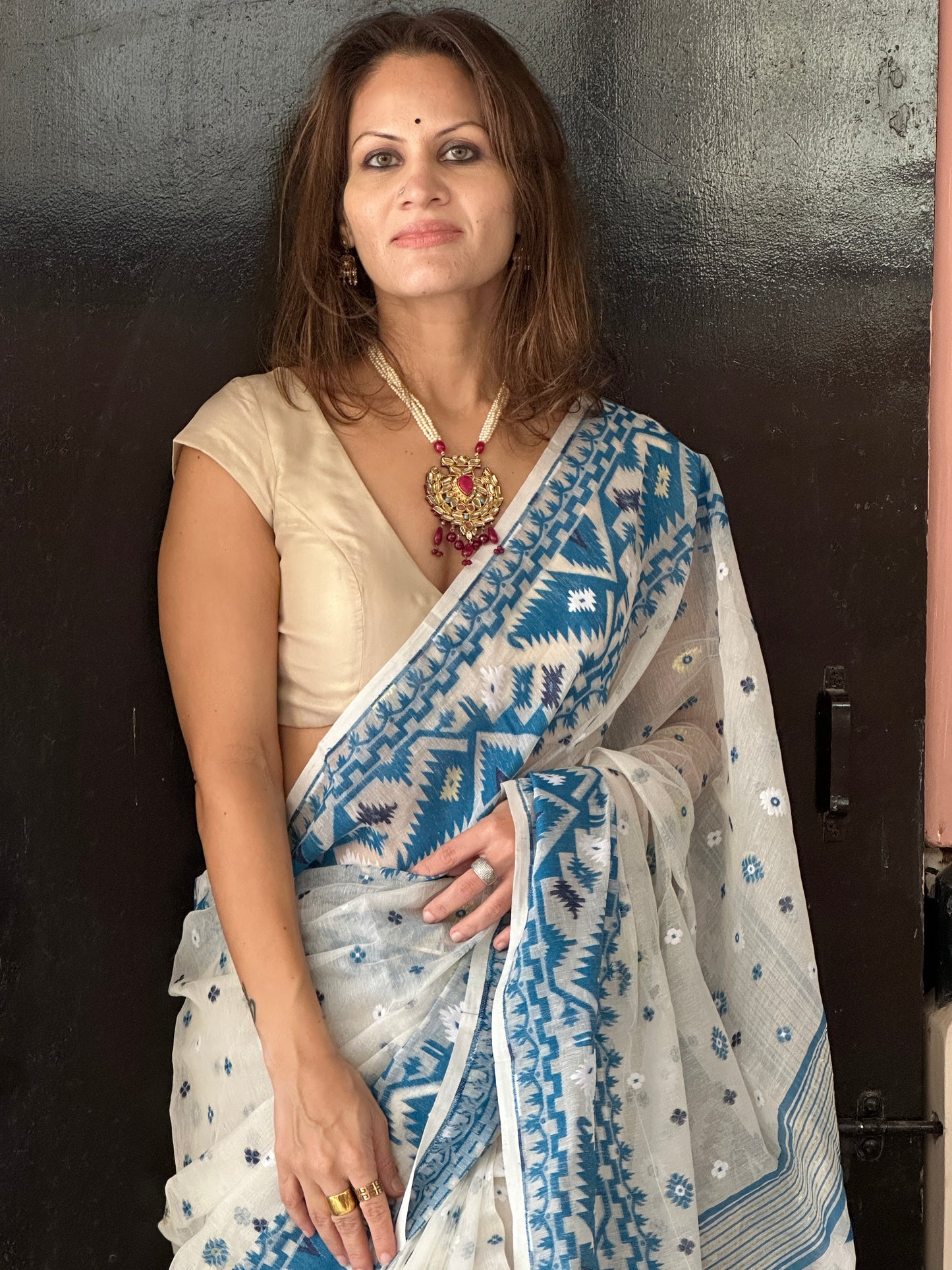 White & Blue Jacquard Weaving Cotton Silk Jamdani Sari with Zari Work