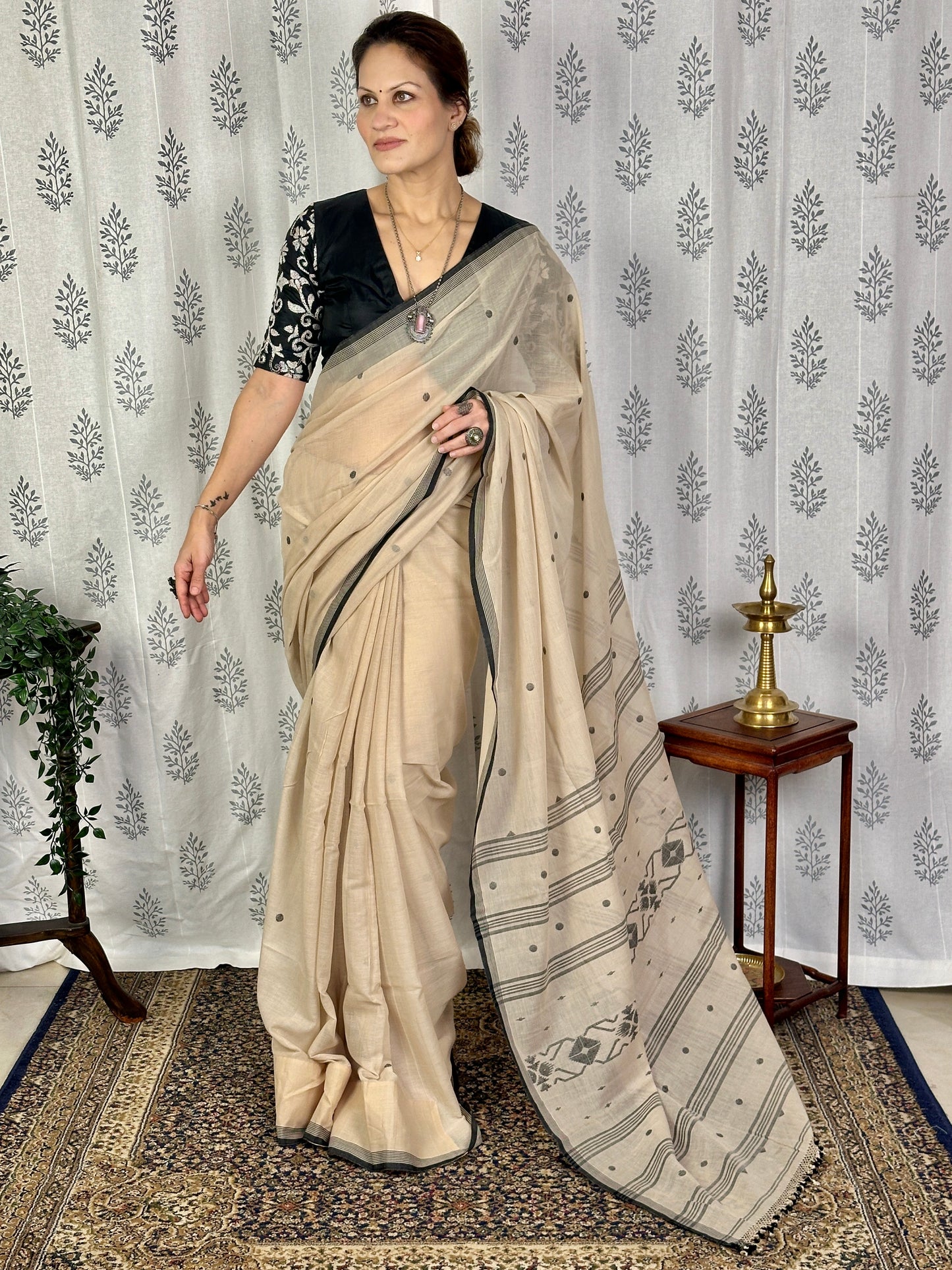 Beige Hand Spun Pure Fine Cotton Jamdani Saree with Black Intricate Needle Work