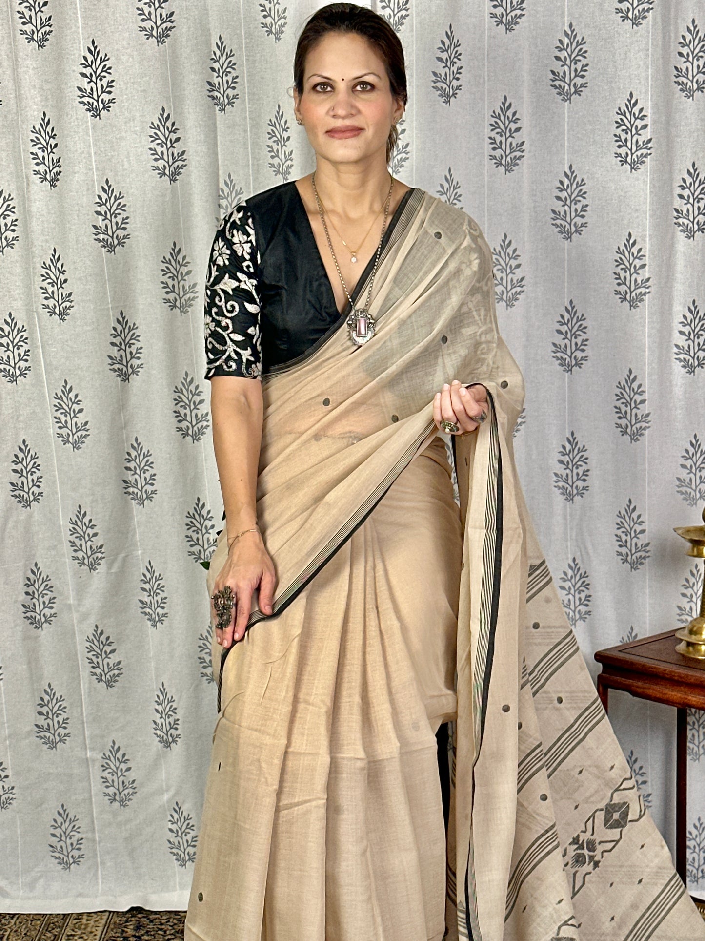 Beige Hand Spun Pure Fine Cotton Jamdani Saree with Black Intricate Needle Work