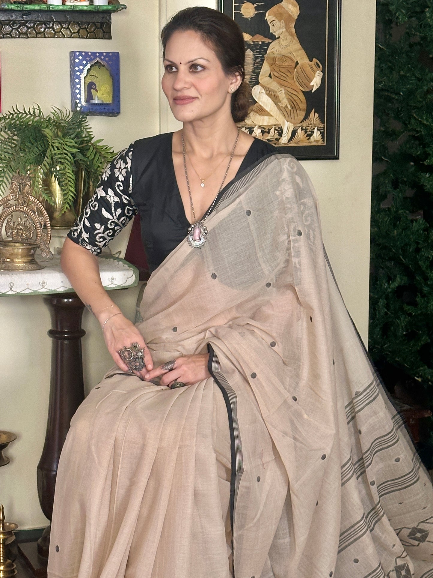 Beige Hand Spun Pure Fine Cotton Jamdani Saree with Black Intricate Needle Work