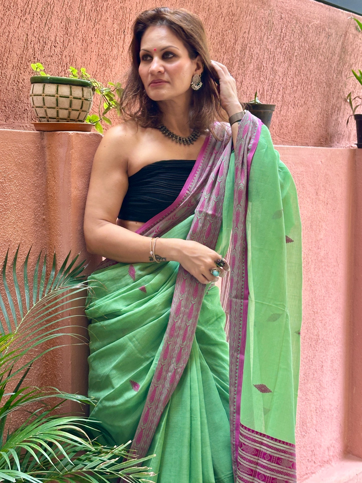 Green Pure Handloom Hand Spun Cotton Saree with Fish Motifs