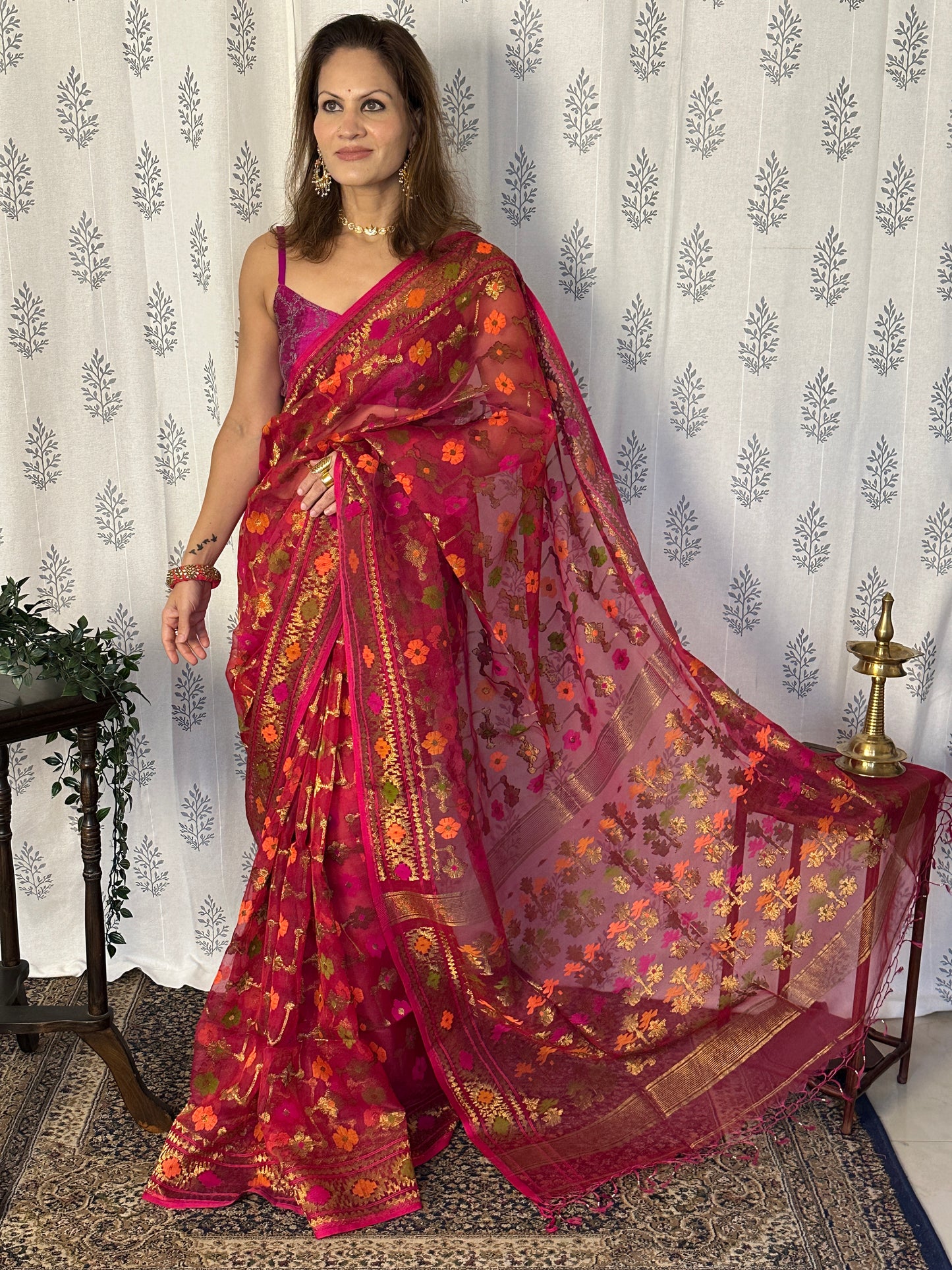 Pink & Orange Pure Muslin Silk Handloom Jamdani Sari