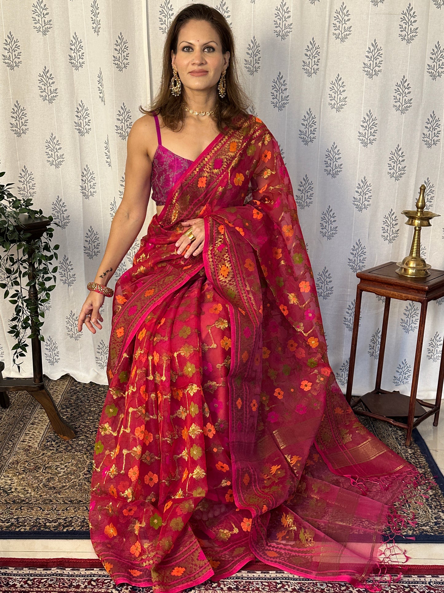 Pink & Orange Pure Muslin Silk Handloom Jamdani Sari