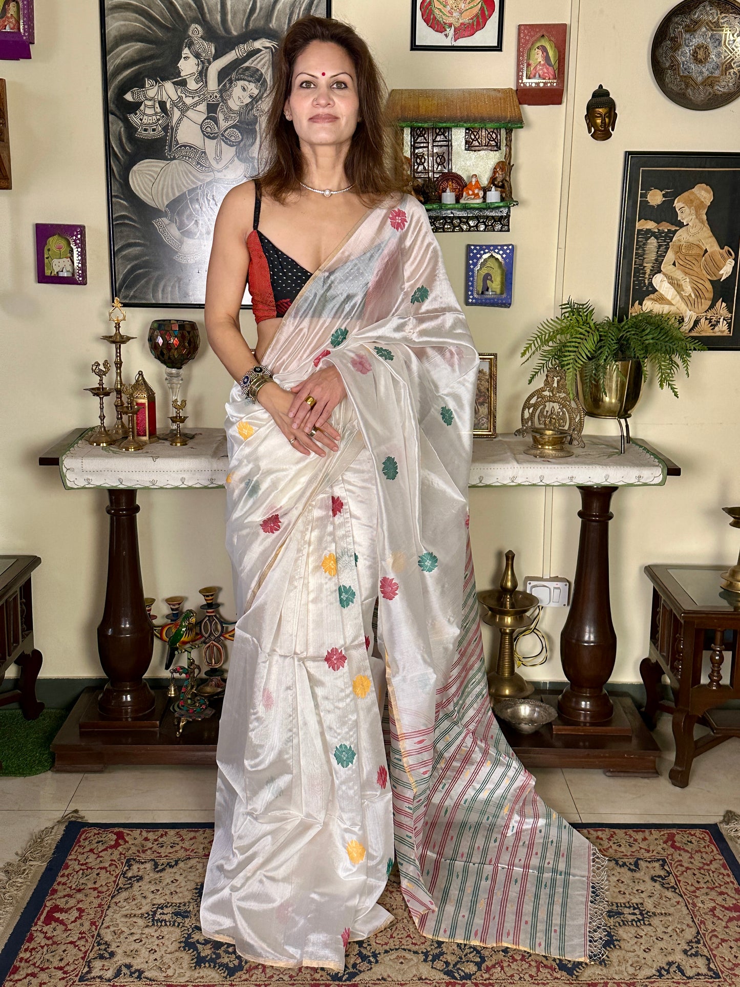White Cotton Silk Jamdani Saree with Intricate Jamdani Work