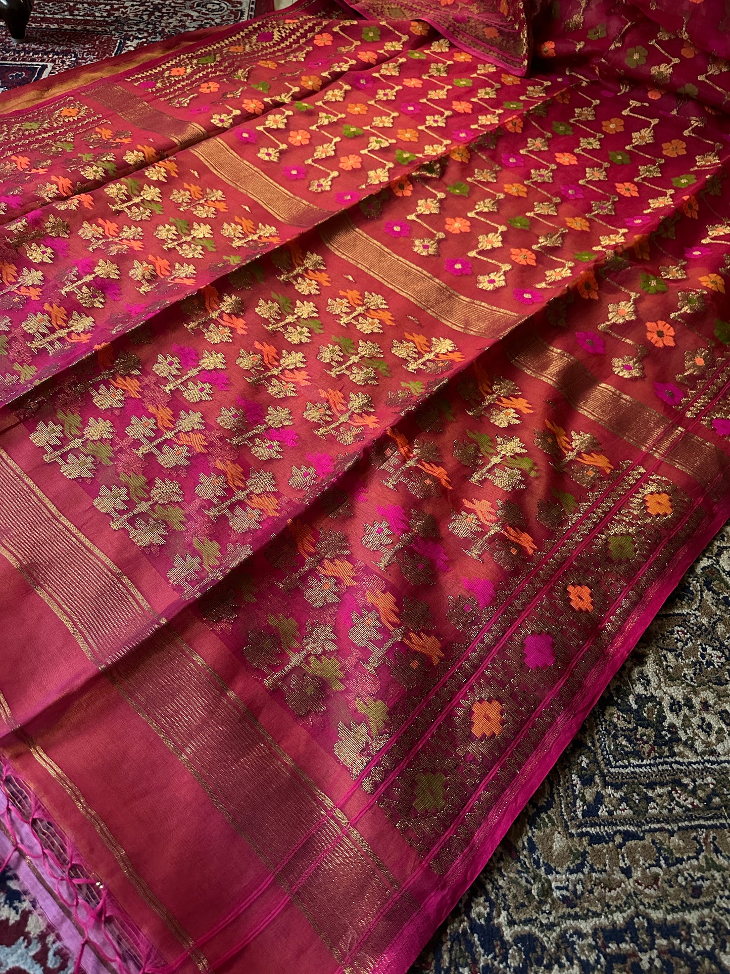 Pink & Orange Pure Muslin Silk Handloom Jamdani Sari