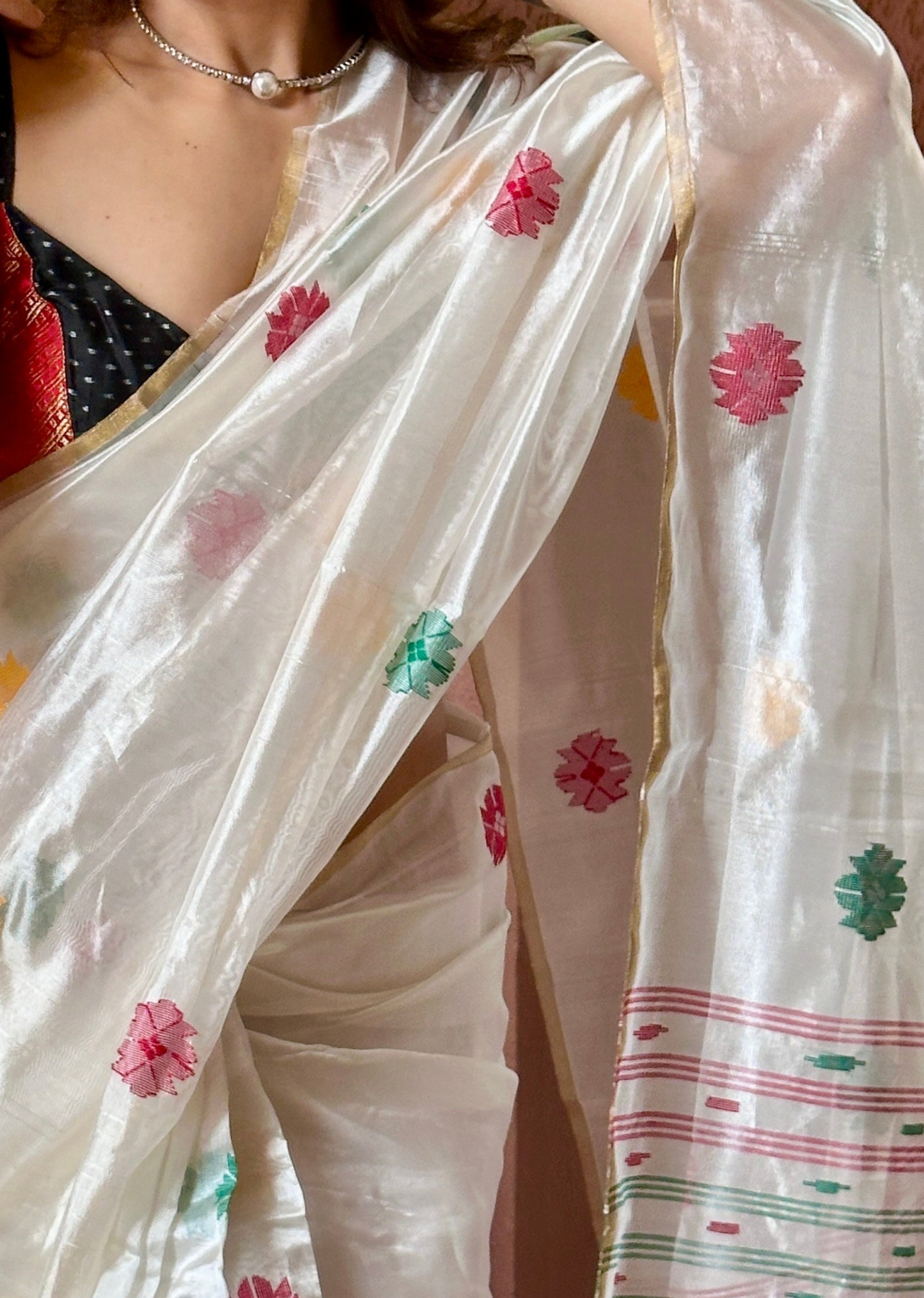 White Cotton Silk Jamdani Saree with Intricate Jamdani Work