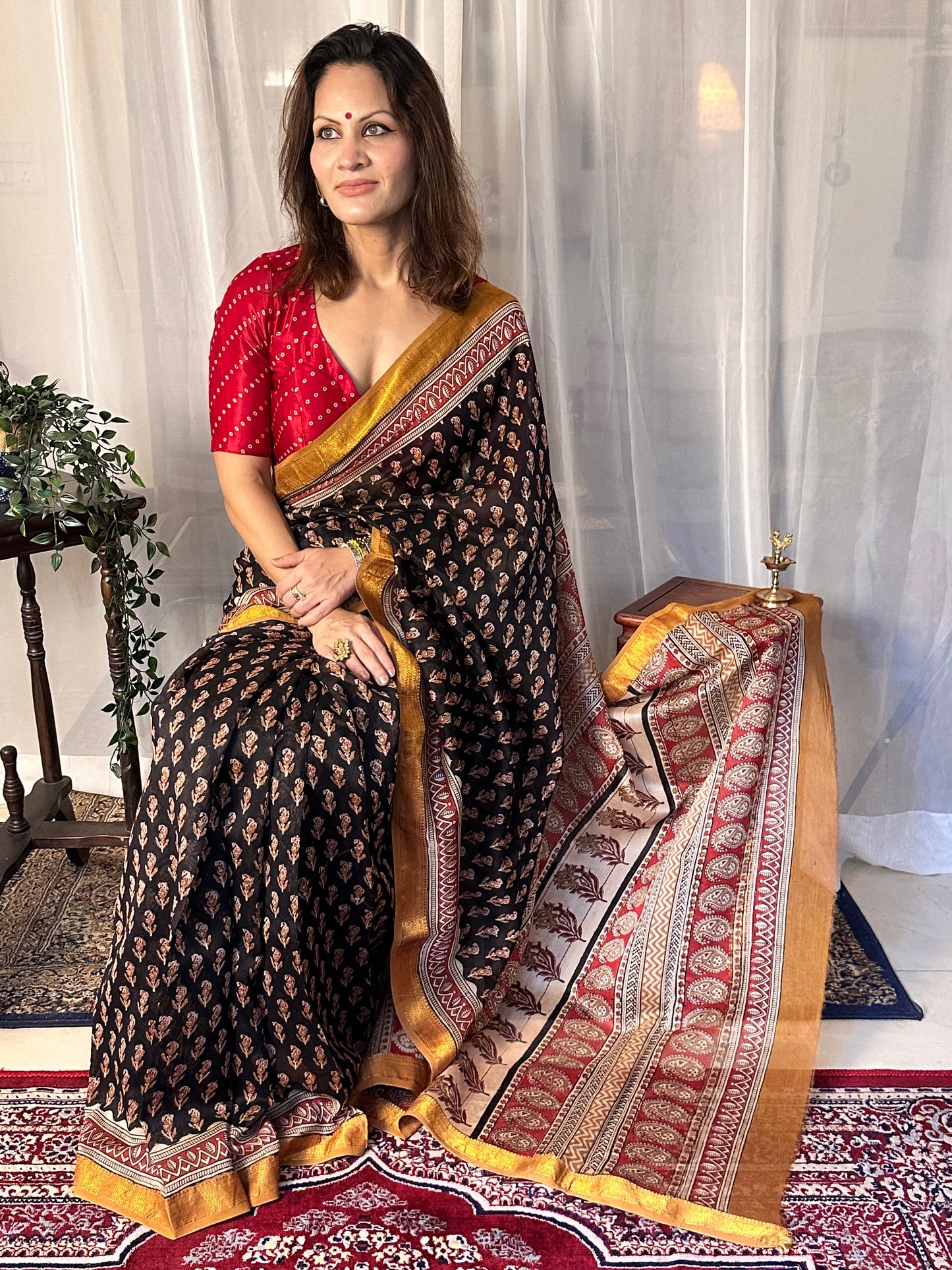Black Natural Hand Dyed Bagru Print Maheshwari Sari