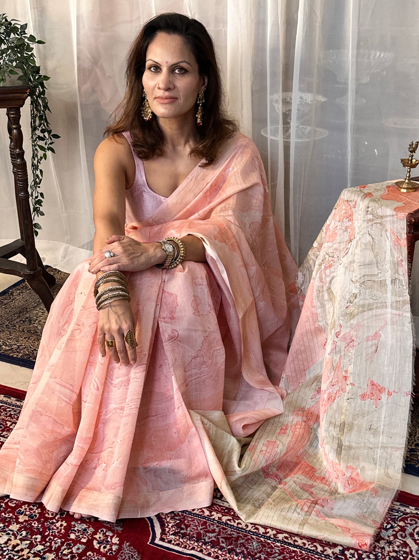 Pink & White Hand Dyed Maheshwari Sari with Marble Hand Print