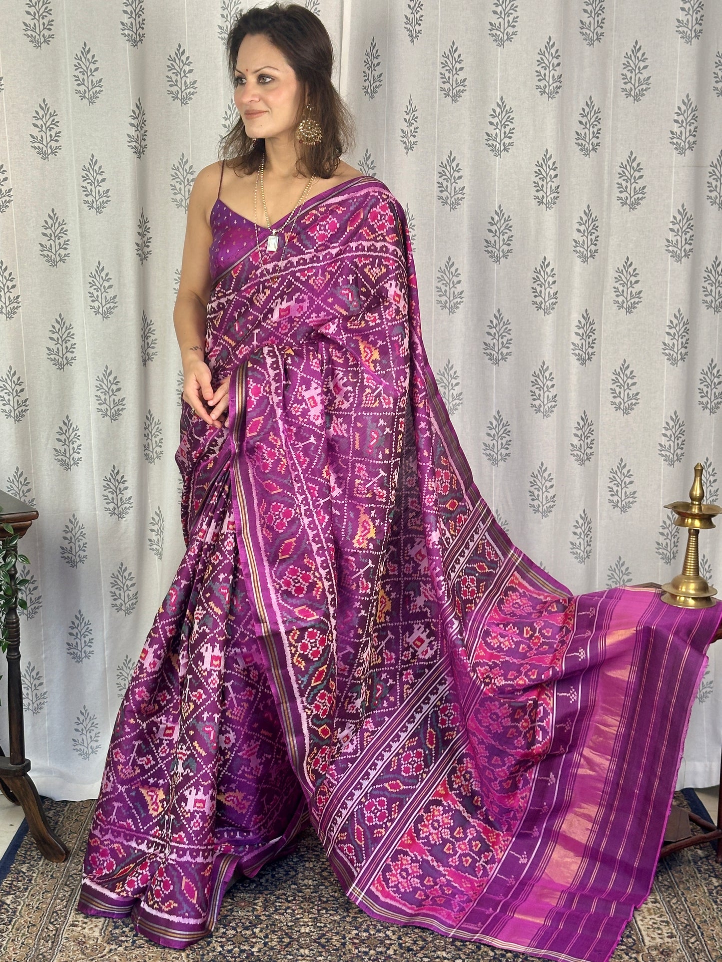 Purple Handwoven Pure Mulberry Silk Patola Saree