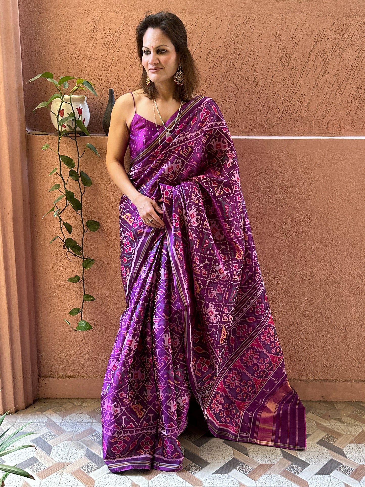 Purple Handwoven Pure Mulberry Silk Patola Saree