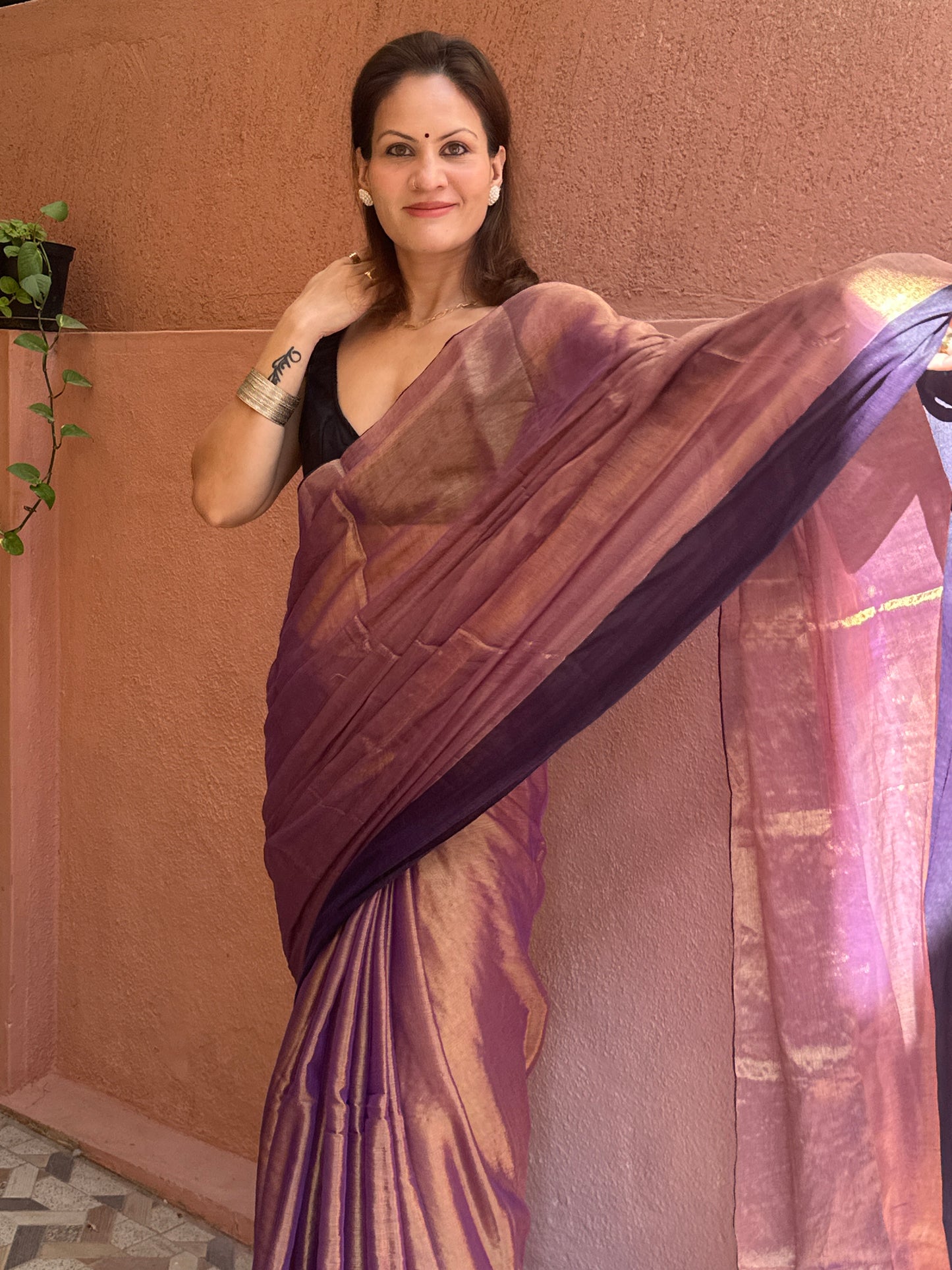 Antique Gold & Purple Blend Pure Mul Mul Handwoven Tissue Cotton Saree with Thick Black Border
