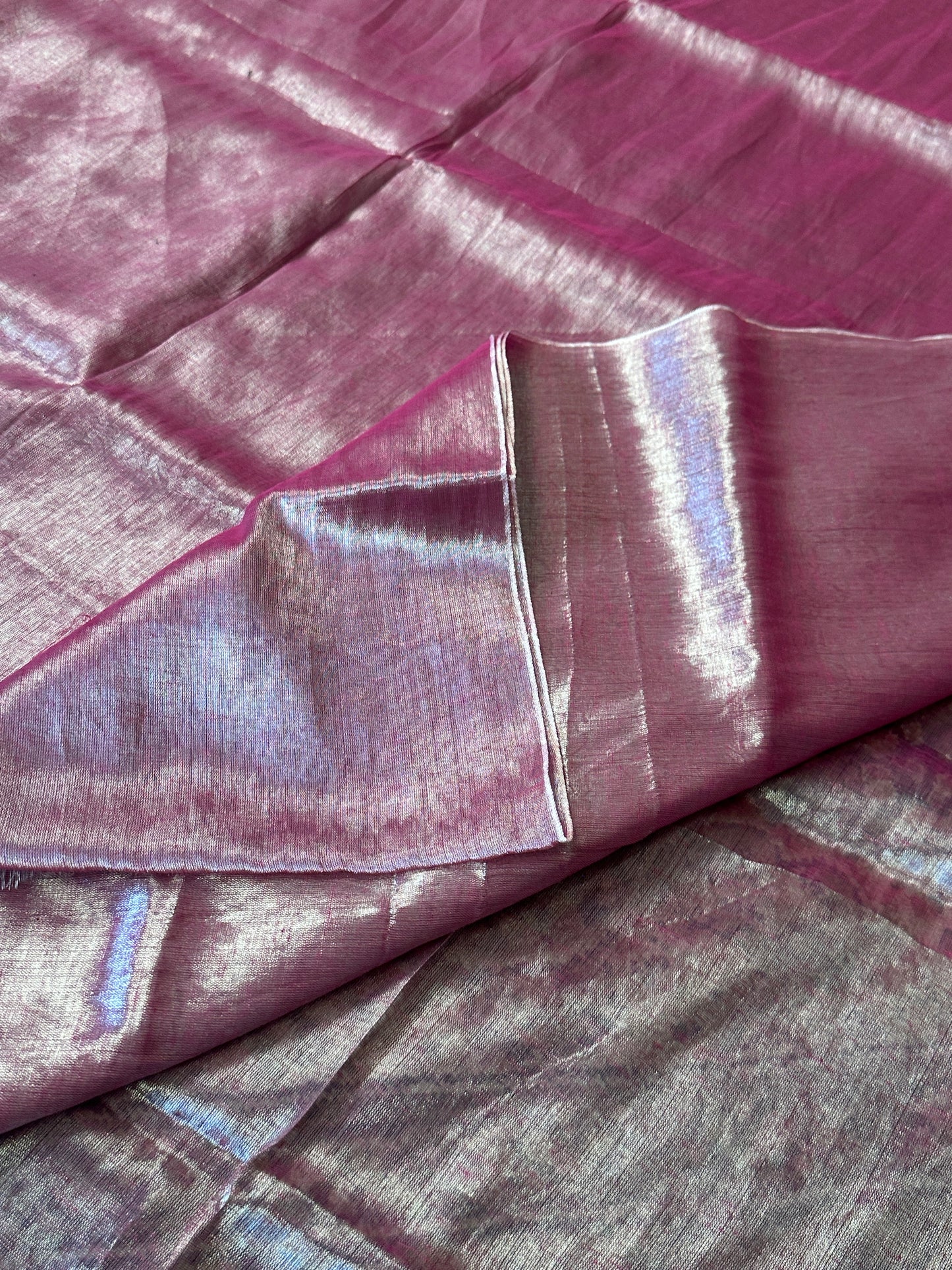 Champagne Pink & Silver Pure Mul Mul Handwoven Tissue Cotton Saree (Borderless)