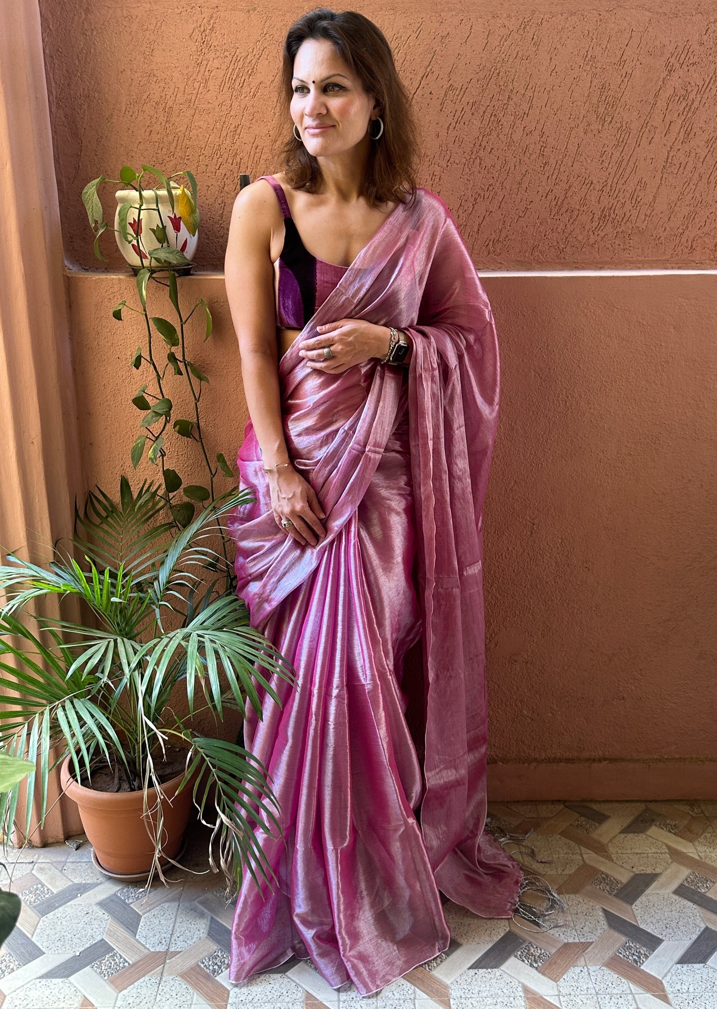 Champagne Pink & Silver Pure Mul Mul Handwoven Tissue Cotton Saree (Borderless)