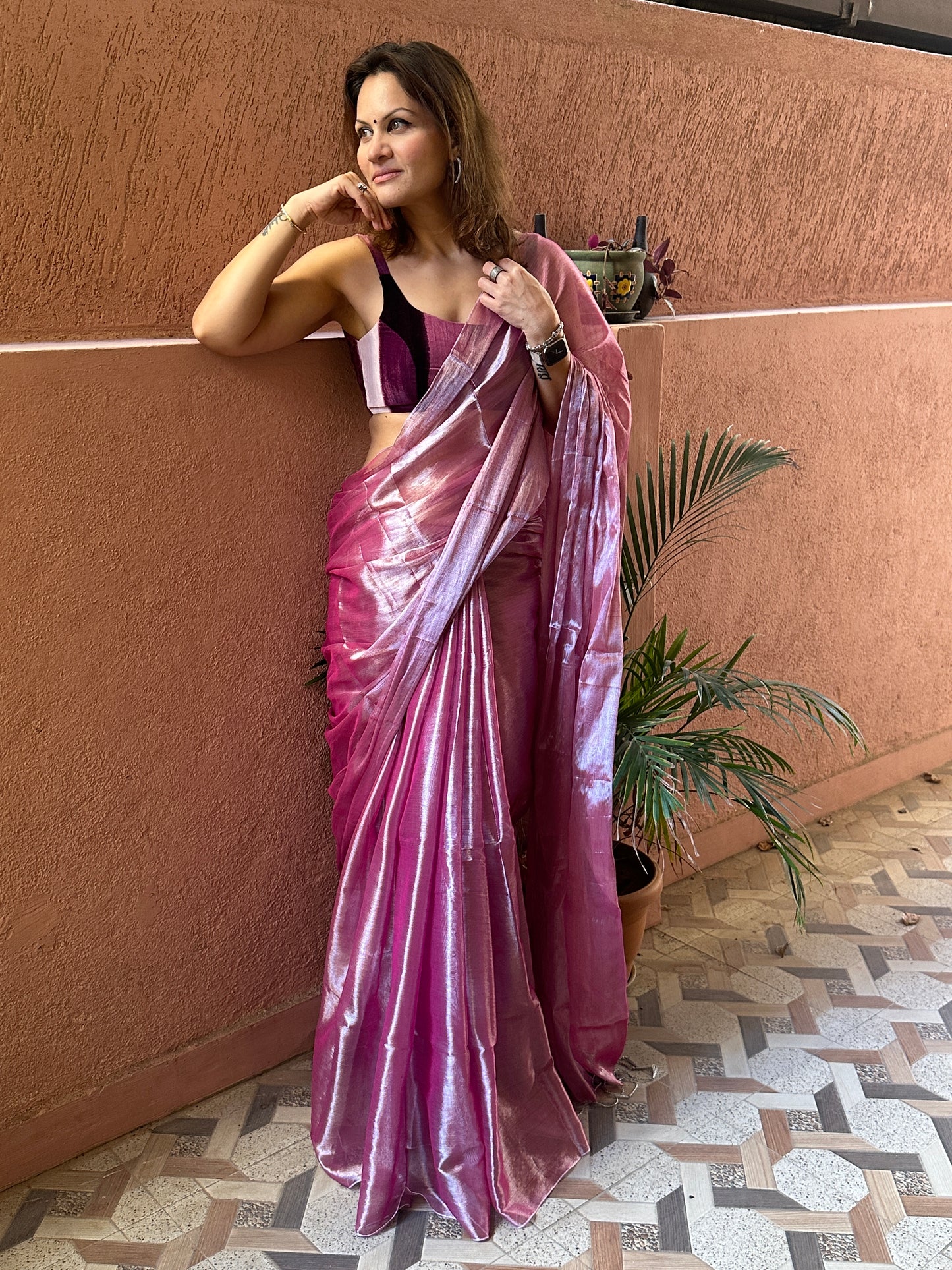 Champagne Pink & Silver Pure Mul Mul Handwoven Tissue Cotton Saree (Borderless)