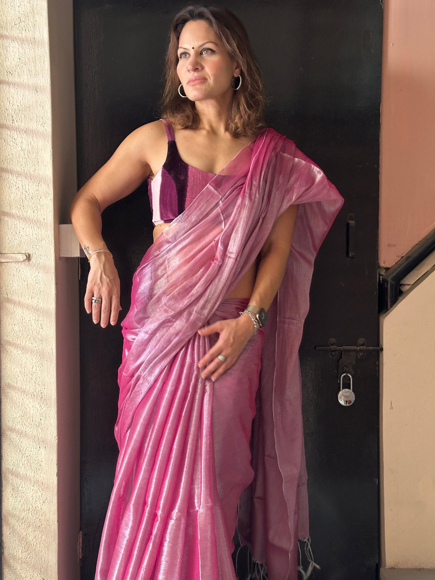 Champagne Pink & Silver Pure Mul Mul Handwoven Tissue Cotton Saree (Borderless)