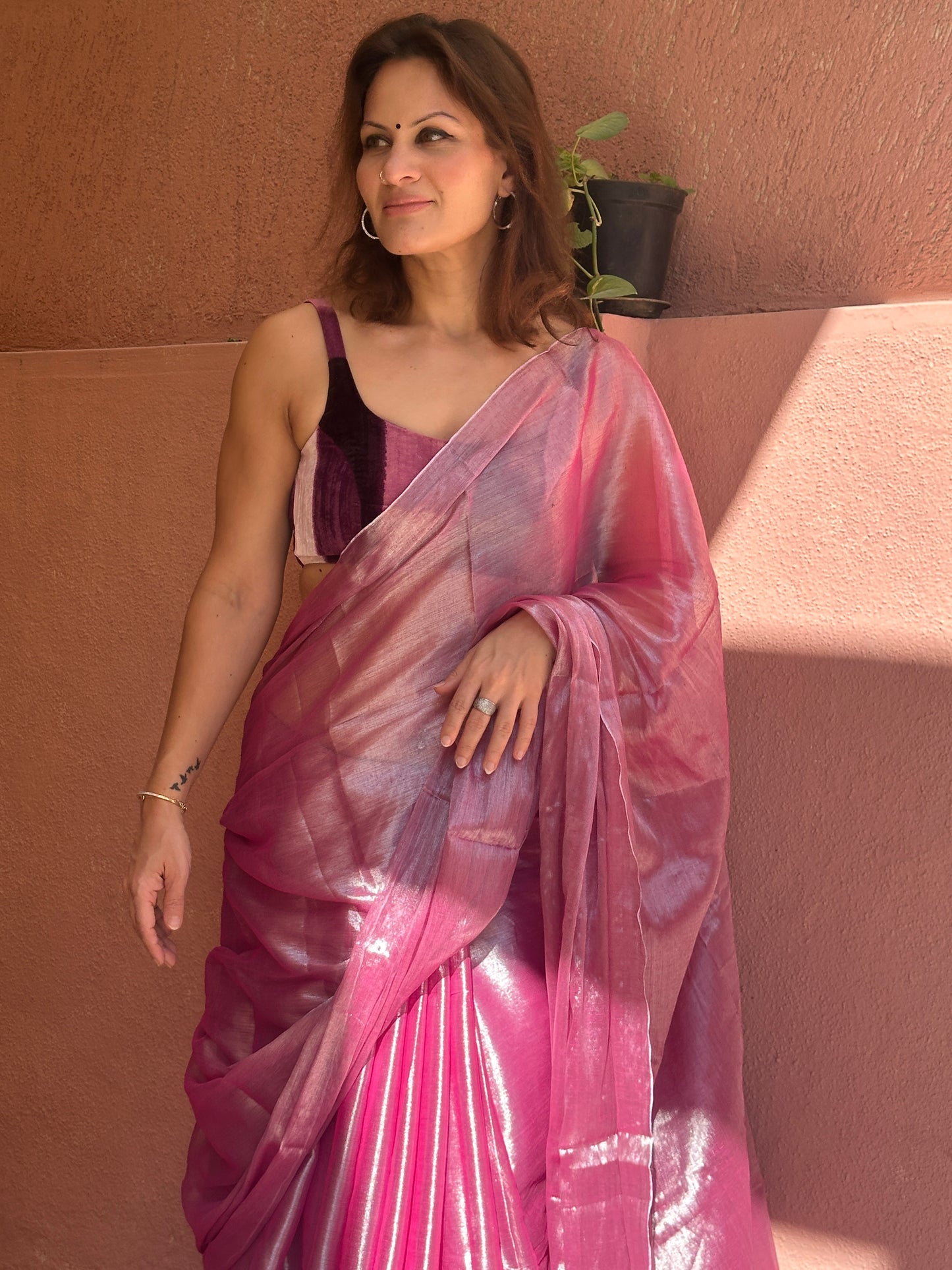 Champagne Pink & Silver Pure Mul Mul Handwoven Tissue Cotton Saree (Borderless)