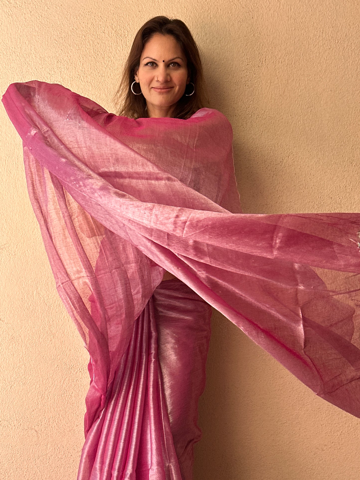 Champagne Pink & Silver Pure Mul Mul Handwoven Tissue Cotton Saree (Borderless)