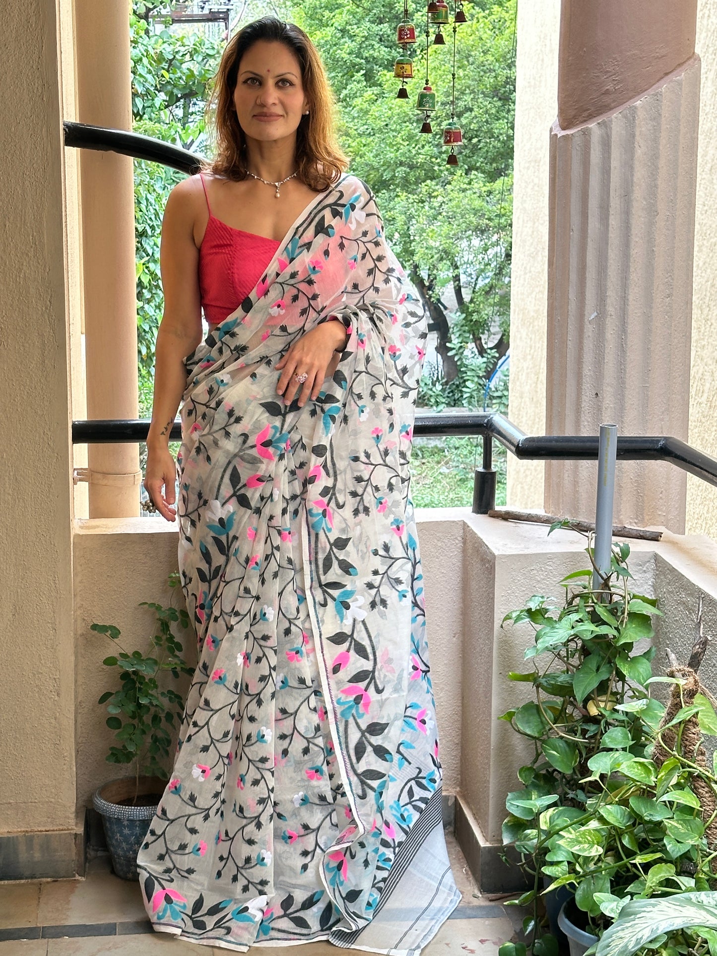 White Cotton Silk Jamdani Saree with Pink & Blue Floral Design & Zari Work