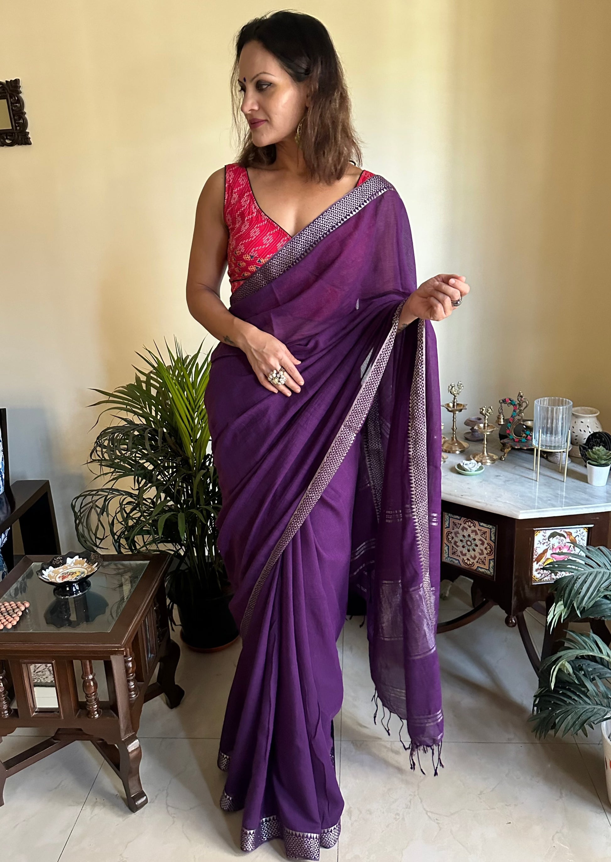 Handwoven Organic Cotton with Zari Weaving - Raahini