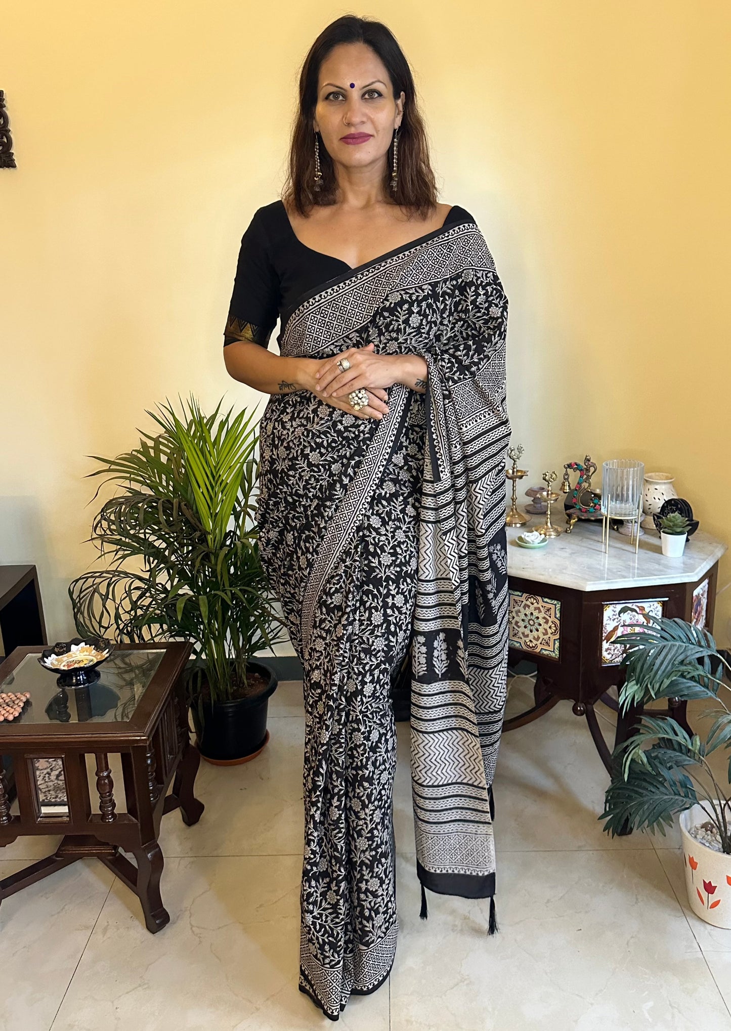 Mul Mul Cotton Hand block Bagru print sari - Raahini