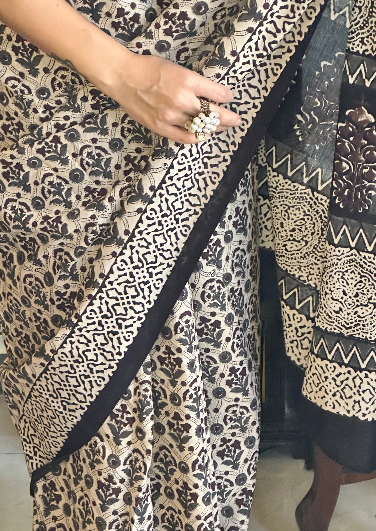 Mul Mul Cotton Hand Block Bagru Print Sari - Raahini