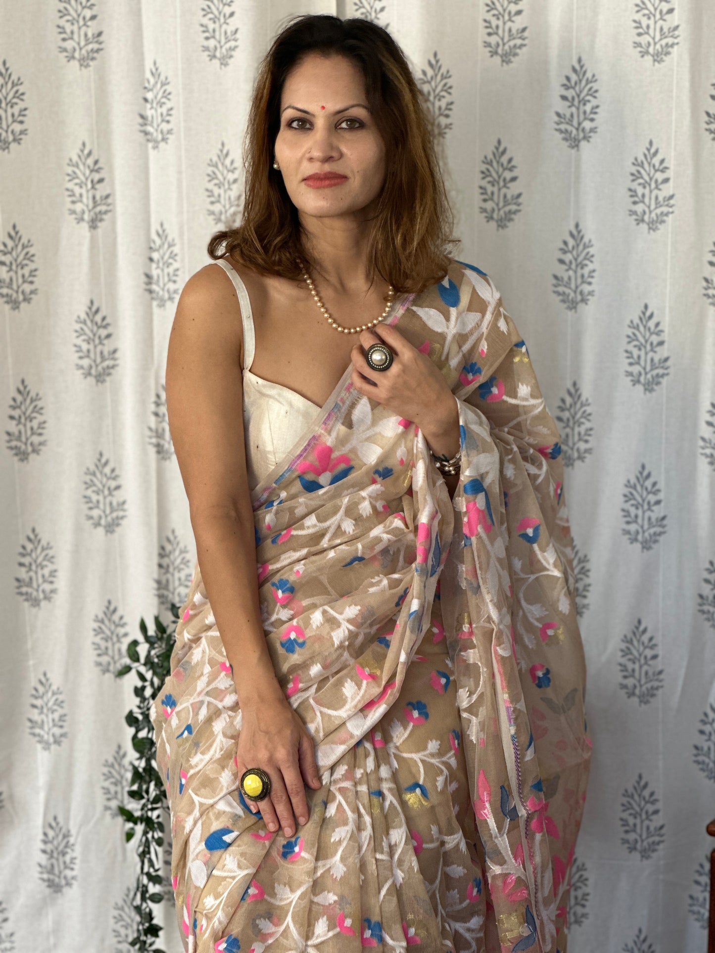 Nude Cotton Silk Jamdani Saree with Pink & Blue Floral Design Jamdani Zari Work