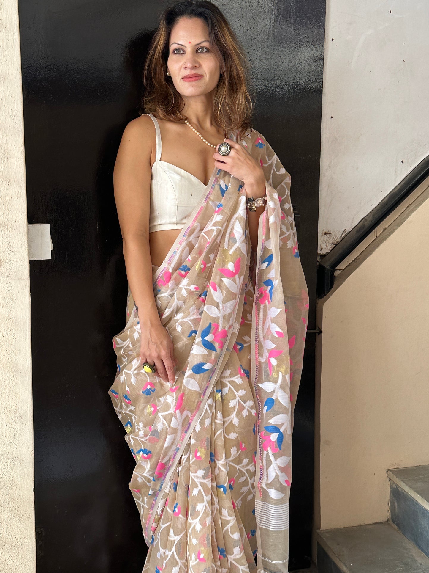 Nude Cotton Silk Jamdani Saree with Pink & Blue Floral Design Jamdani Zari Work