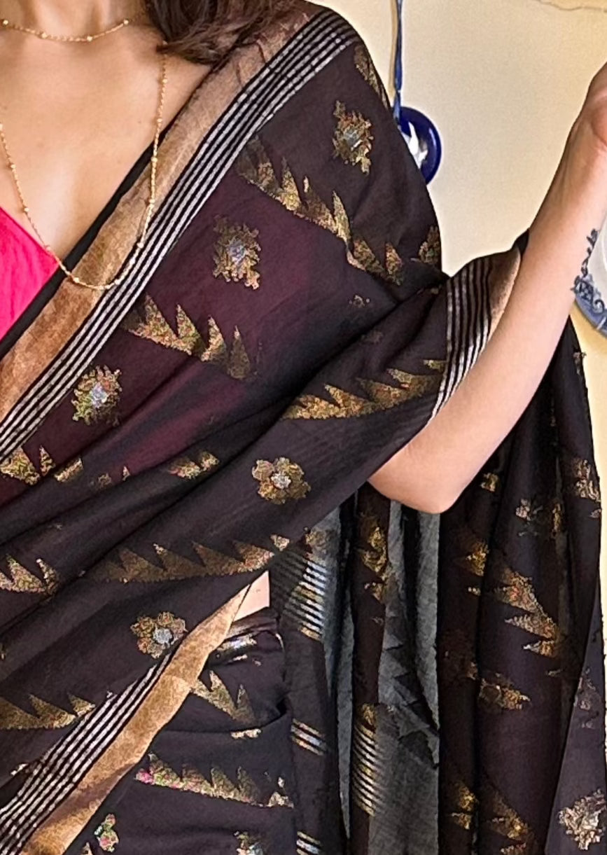 Brown Pure Cotton Jamdani with Intricate Zari Work Sari - Raahini