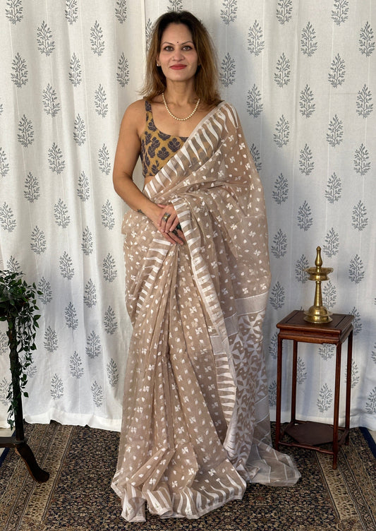 Nude & White Cotton Silk Jamdani Saree