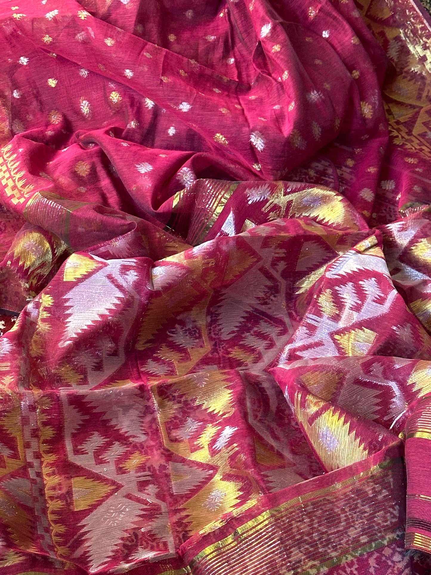 Magenta Jacquard Weaving Cotton Silk Jamdani Sari with Zari Work - Raahini