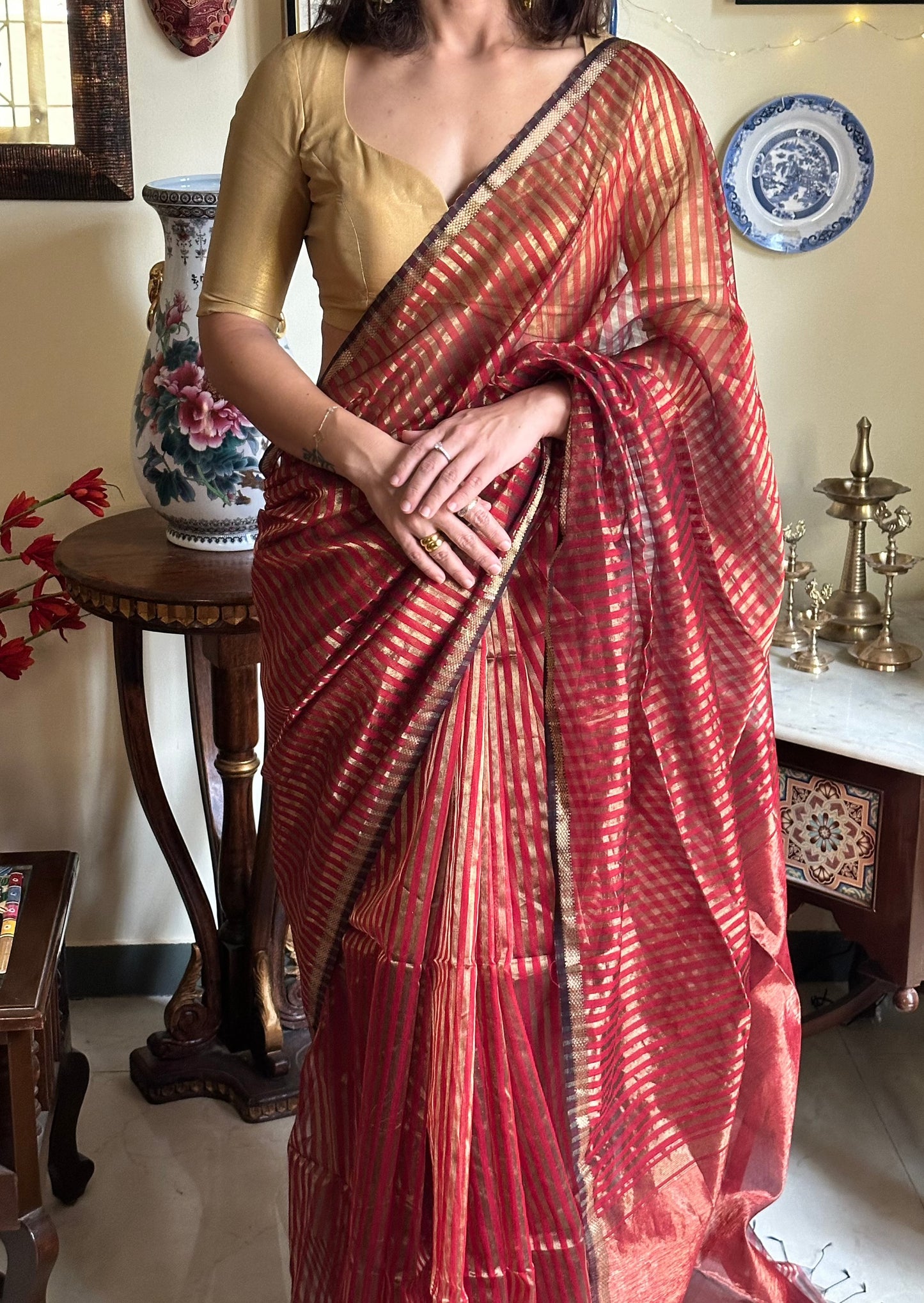 Handloom Pure Silk Cotton Maheshwari with Gold Stripes - Raahini