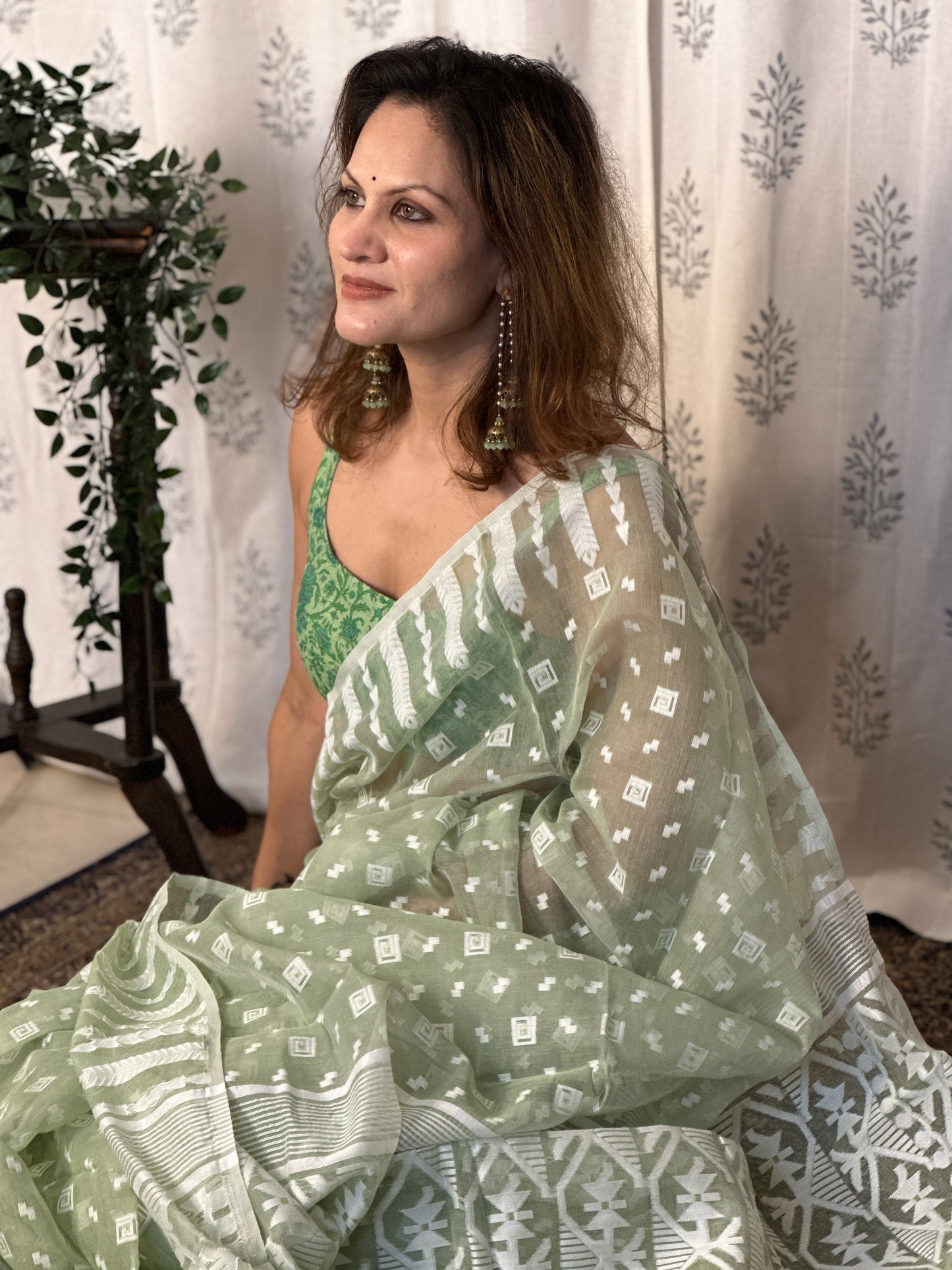 Green & White Cotton Silk Jamdani Saree with Woven Design