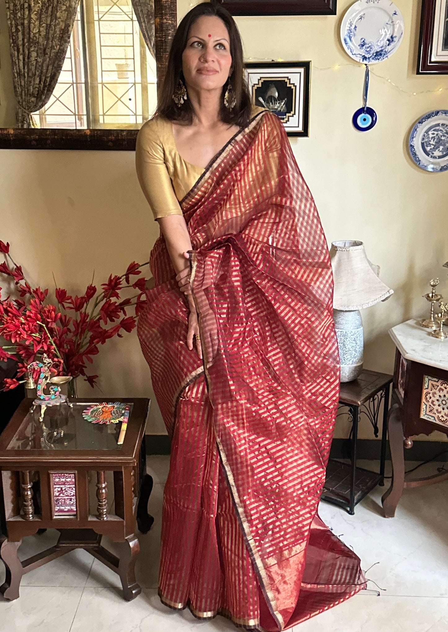 Handloom Pure Silk Cotton Maheshwari with Gold Stripes - Raahini