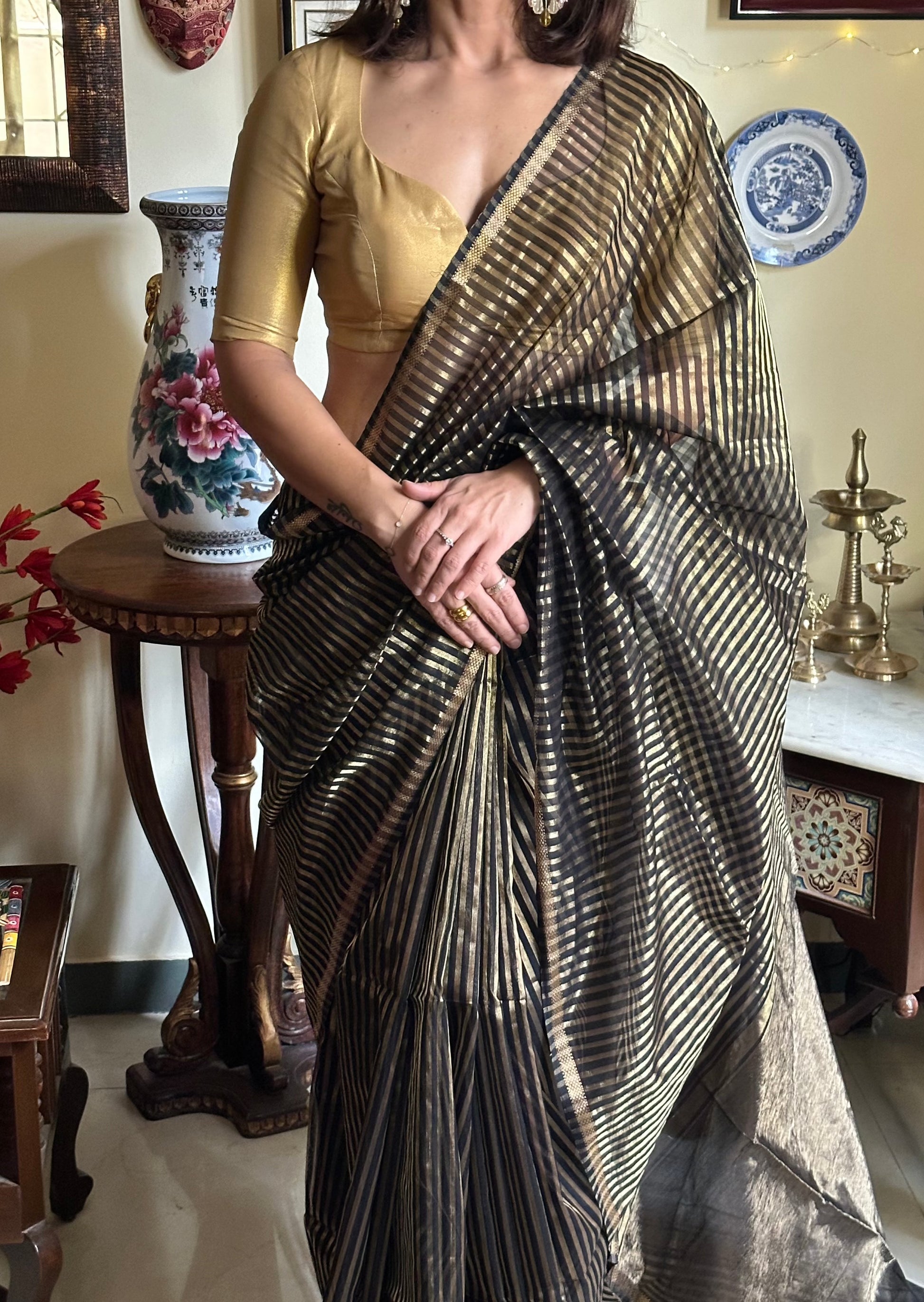 Handloom Pure Silk Cotton Maheshwari with Gold Stripes - Raahini