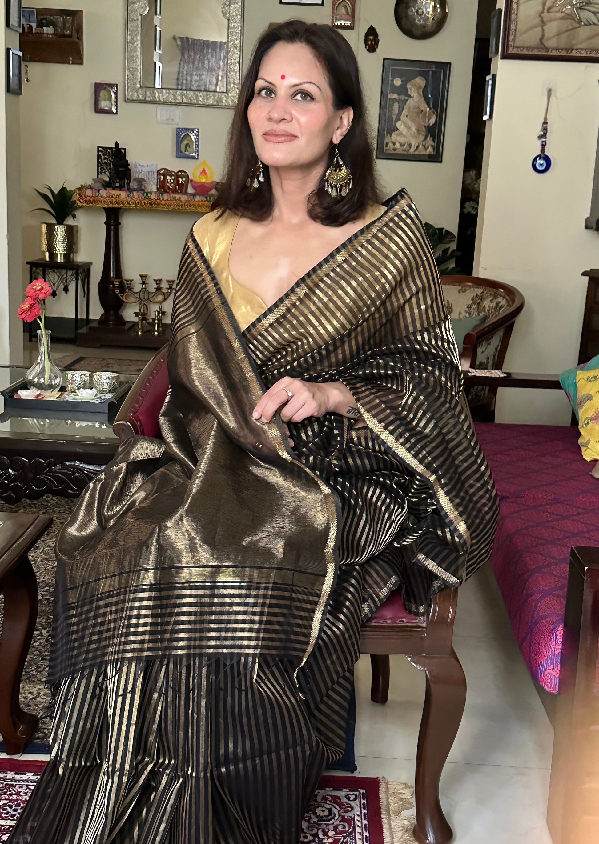 Handloom Pure Silk Cotton Maheshwari with Gold Stripes - Raahini